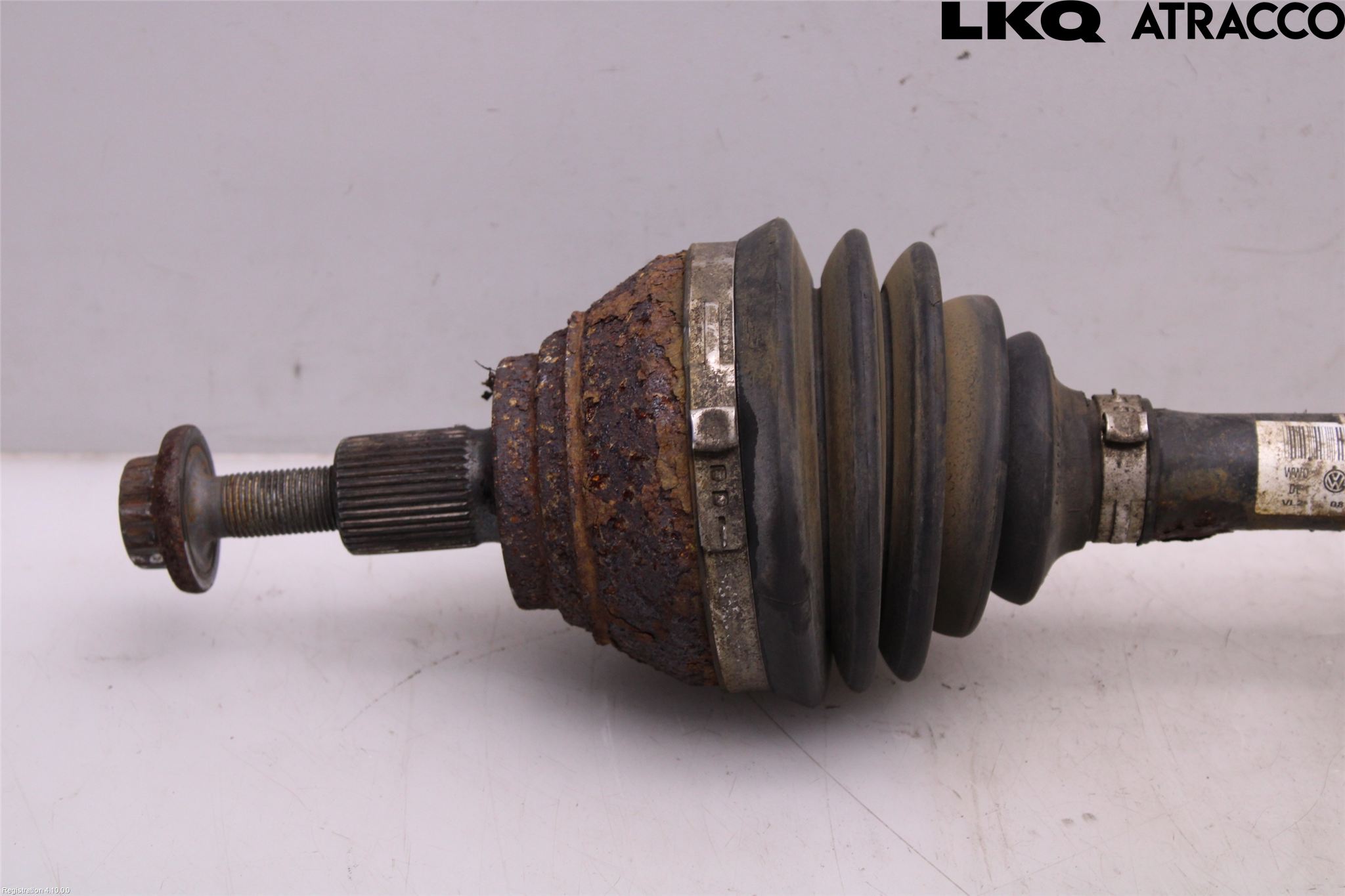 Volkswagen VW GOLF VI 09-13 Drivaksel Foran Kompl Venstre