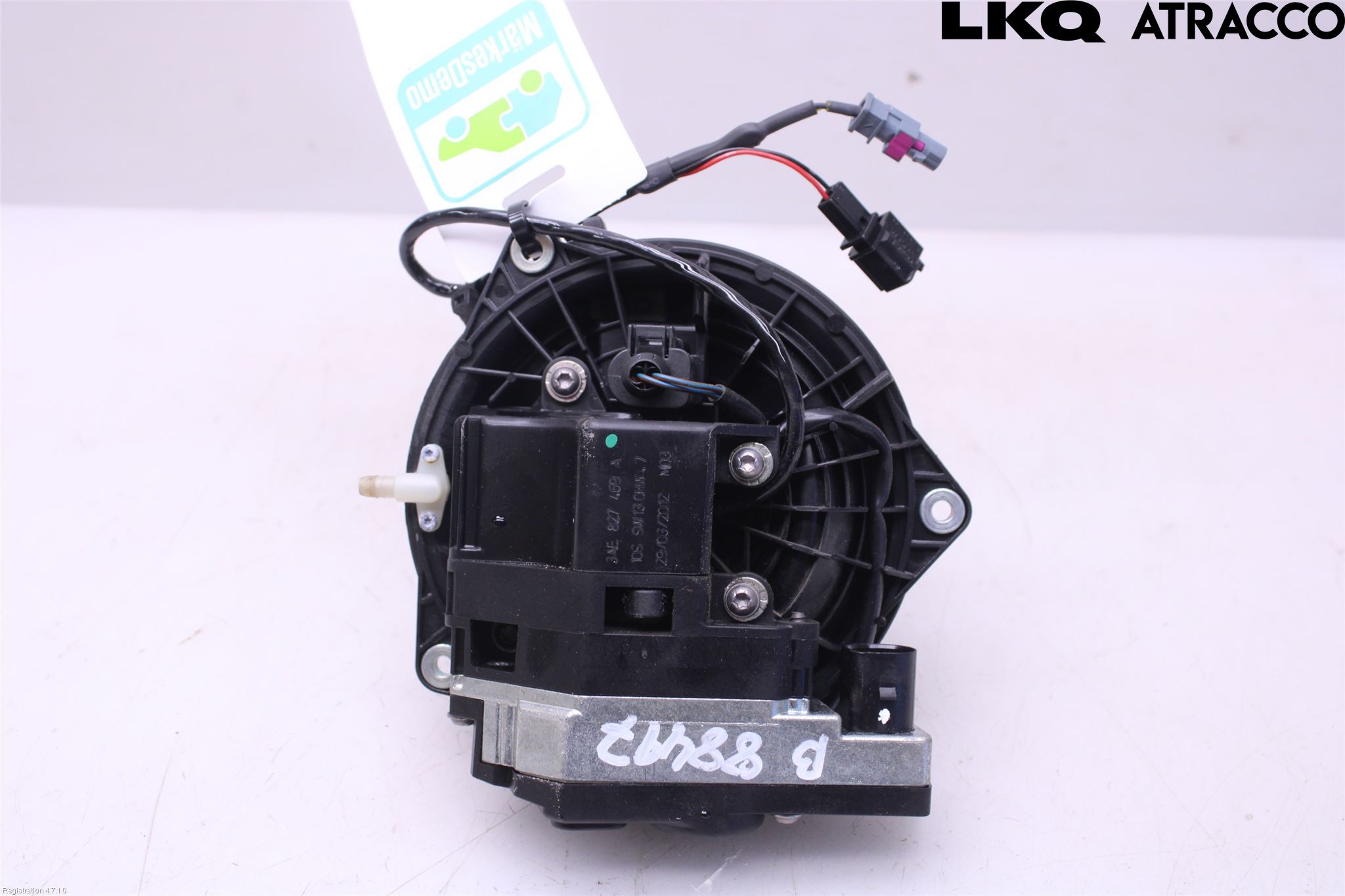 Volkswagen VW PASSAT 11-14 Bakluke Handtak Ytre