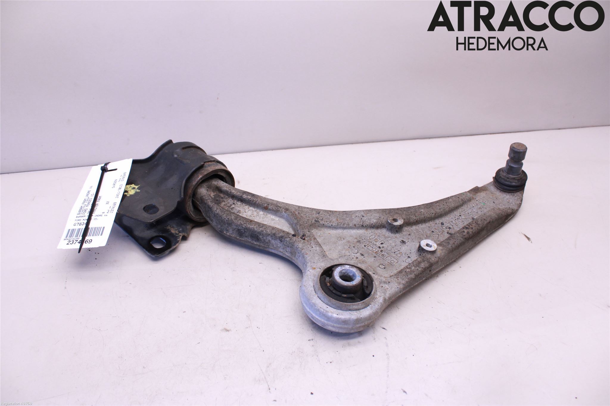 Ford MONDEO 15-22 Bærearm Foran Venstre Nedre