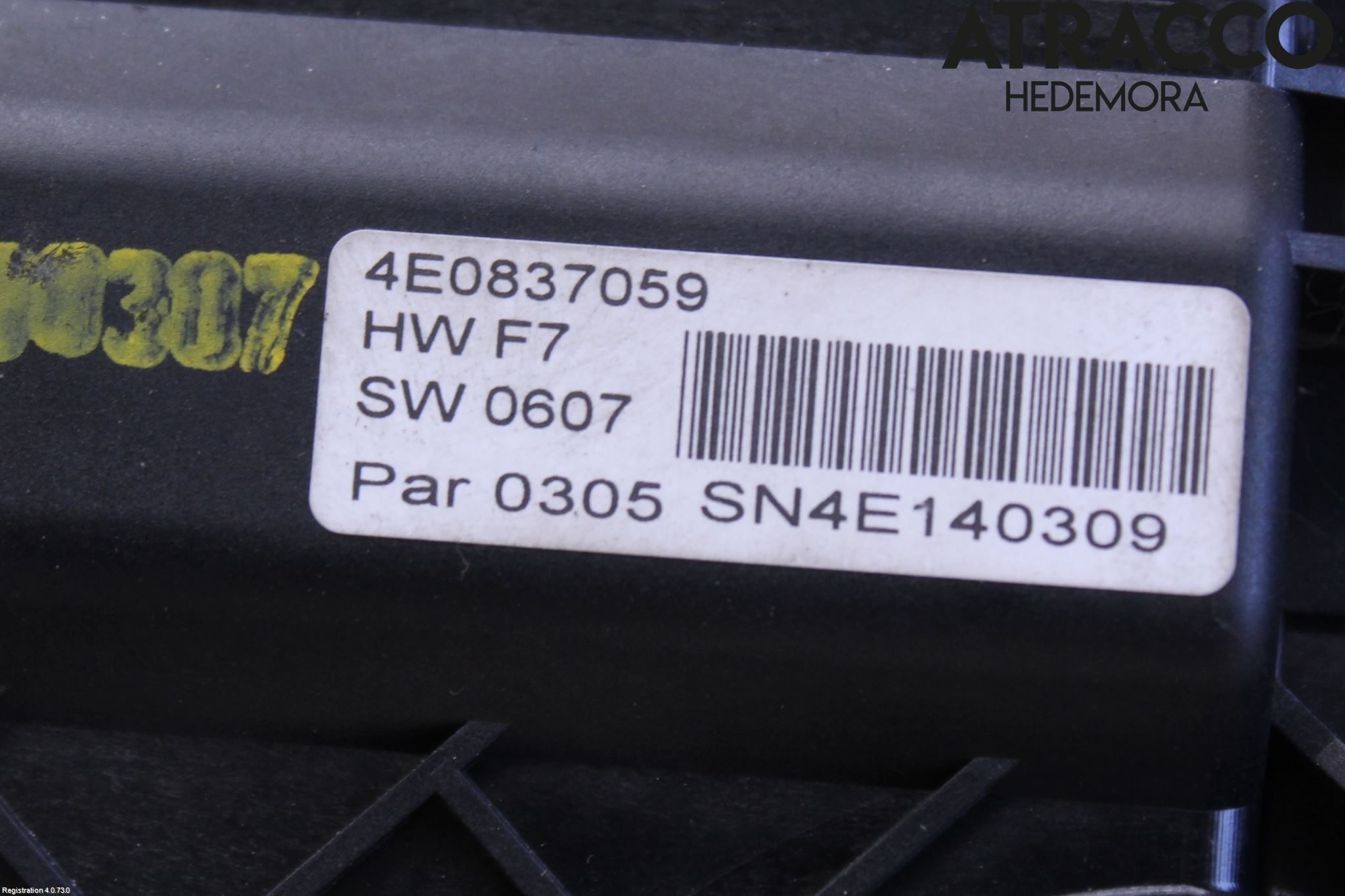 Audi A8/S8 4E  02-09 Dørlås - Låsekasse