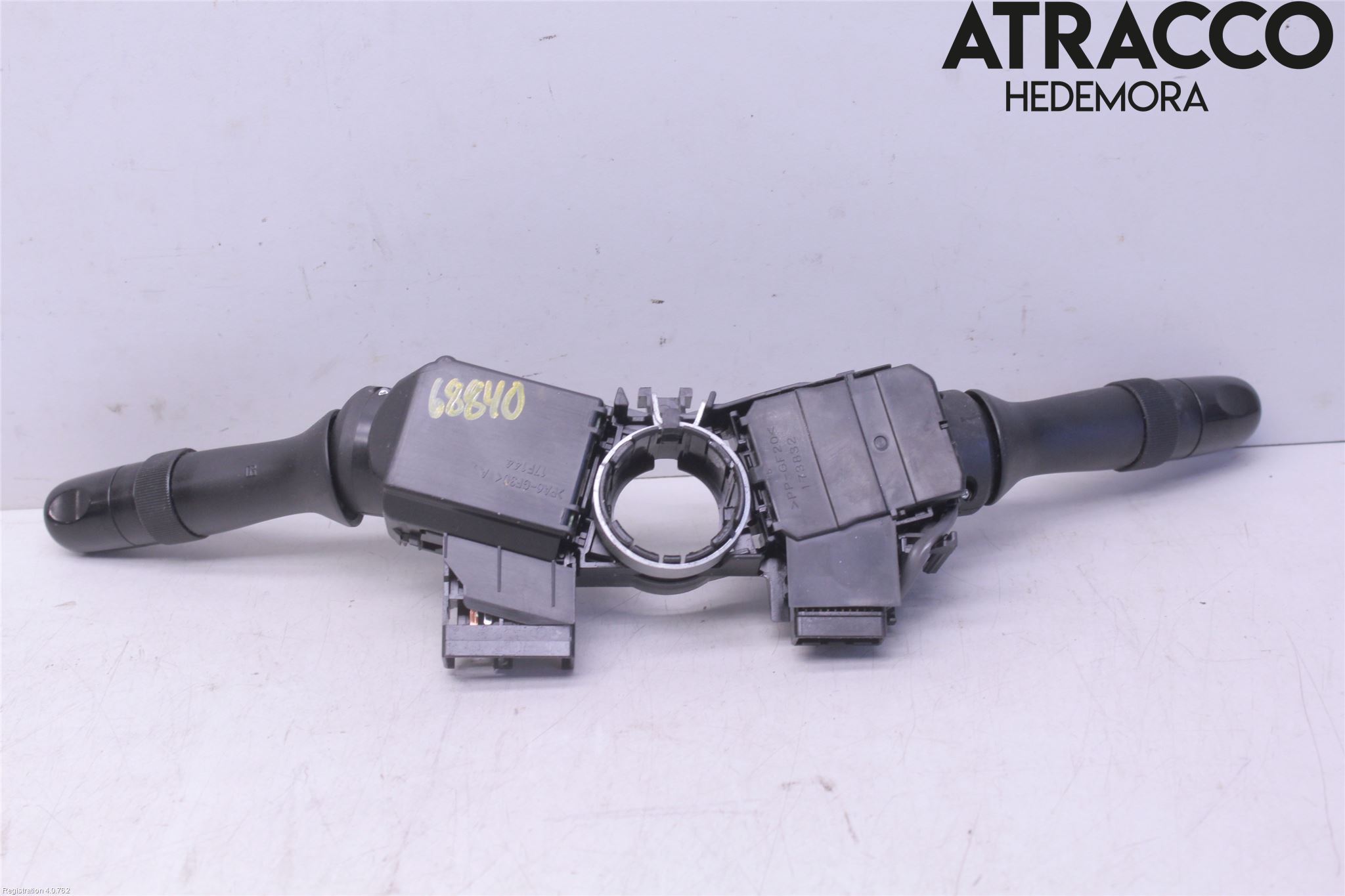Toyota AURIS 10-12 Bryter Ratt Kombi H Og V