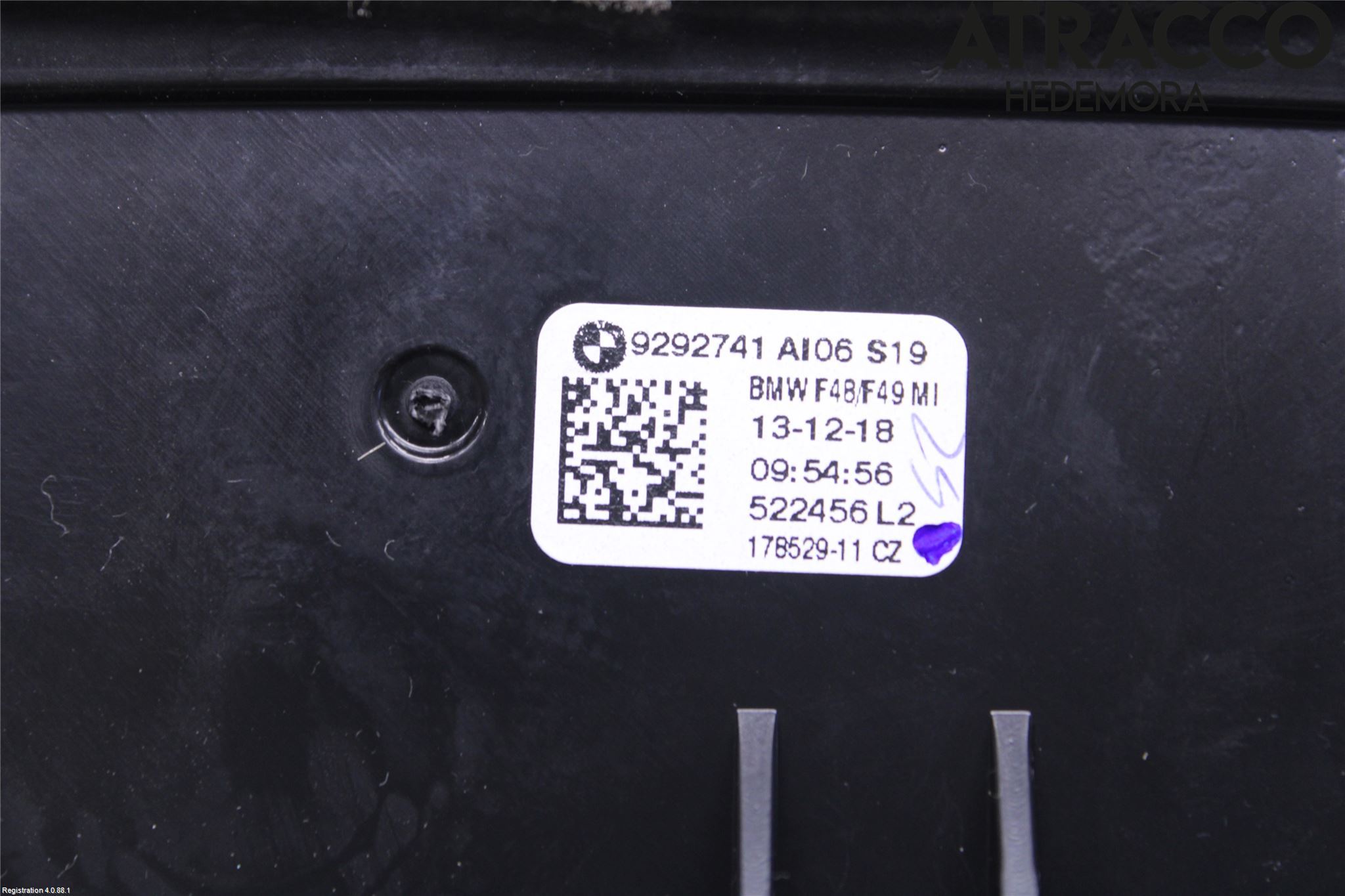 BMW X1 F48 15-22 Dashbord Kanal - Dyse