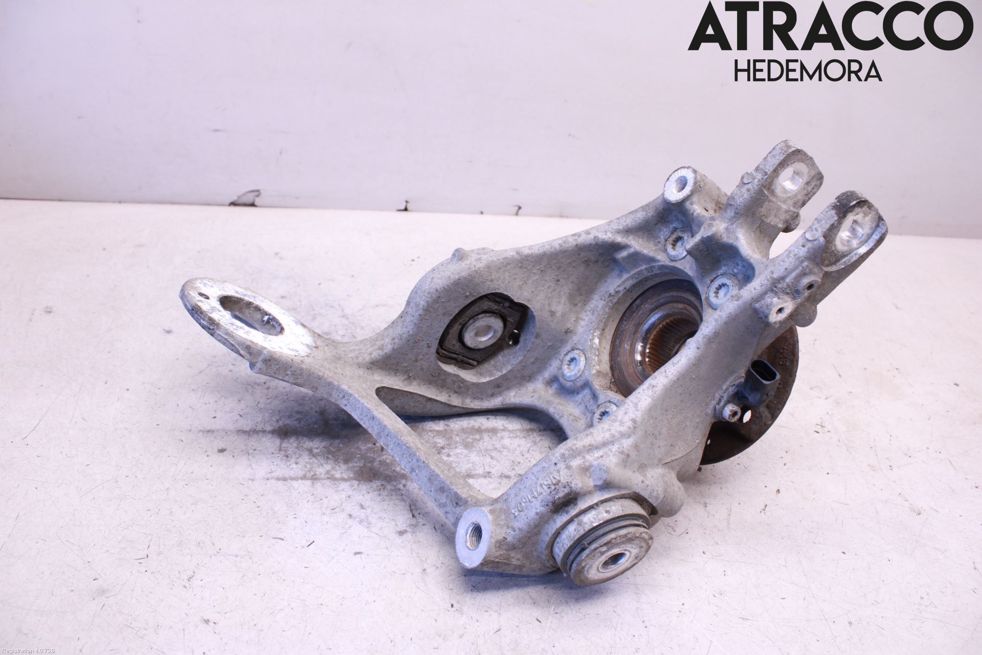Audi A4 ALLROAD 09-16 Spindel Hb