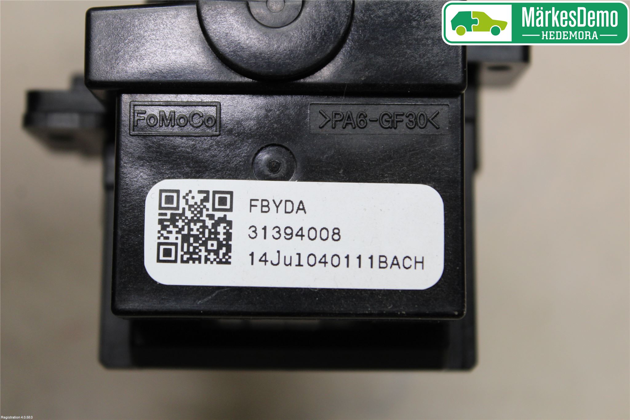 Volvo XC70 14-16 Bryter Ratt Visker - Spyler