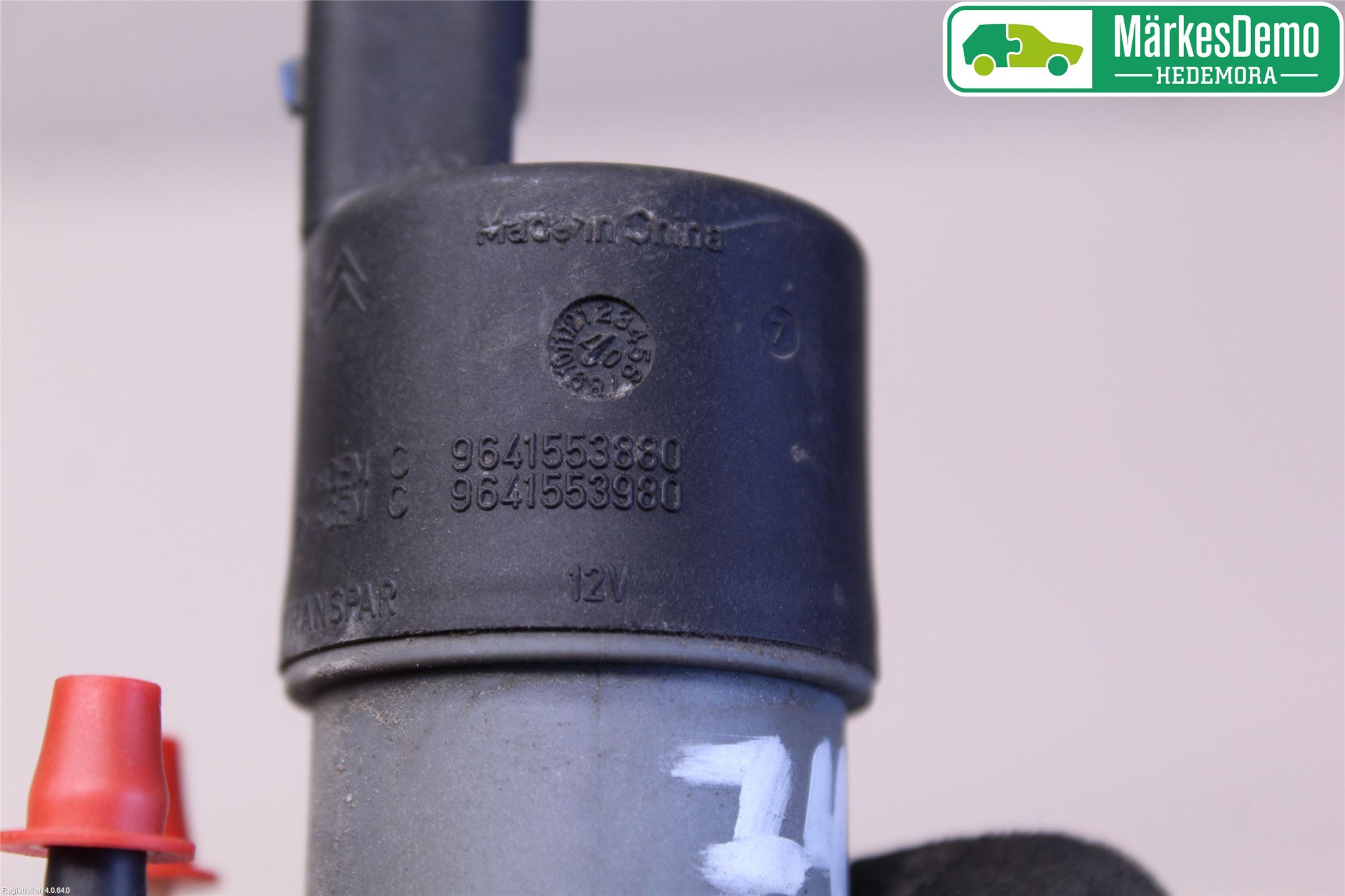 Nissan QASHQAI   07-10 Spylerpumpe Frontrute
