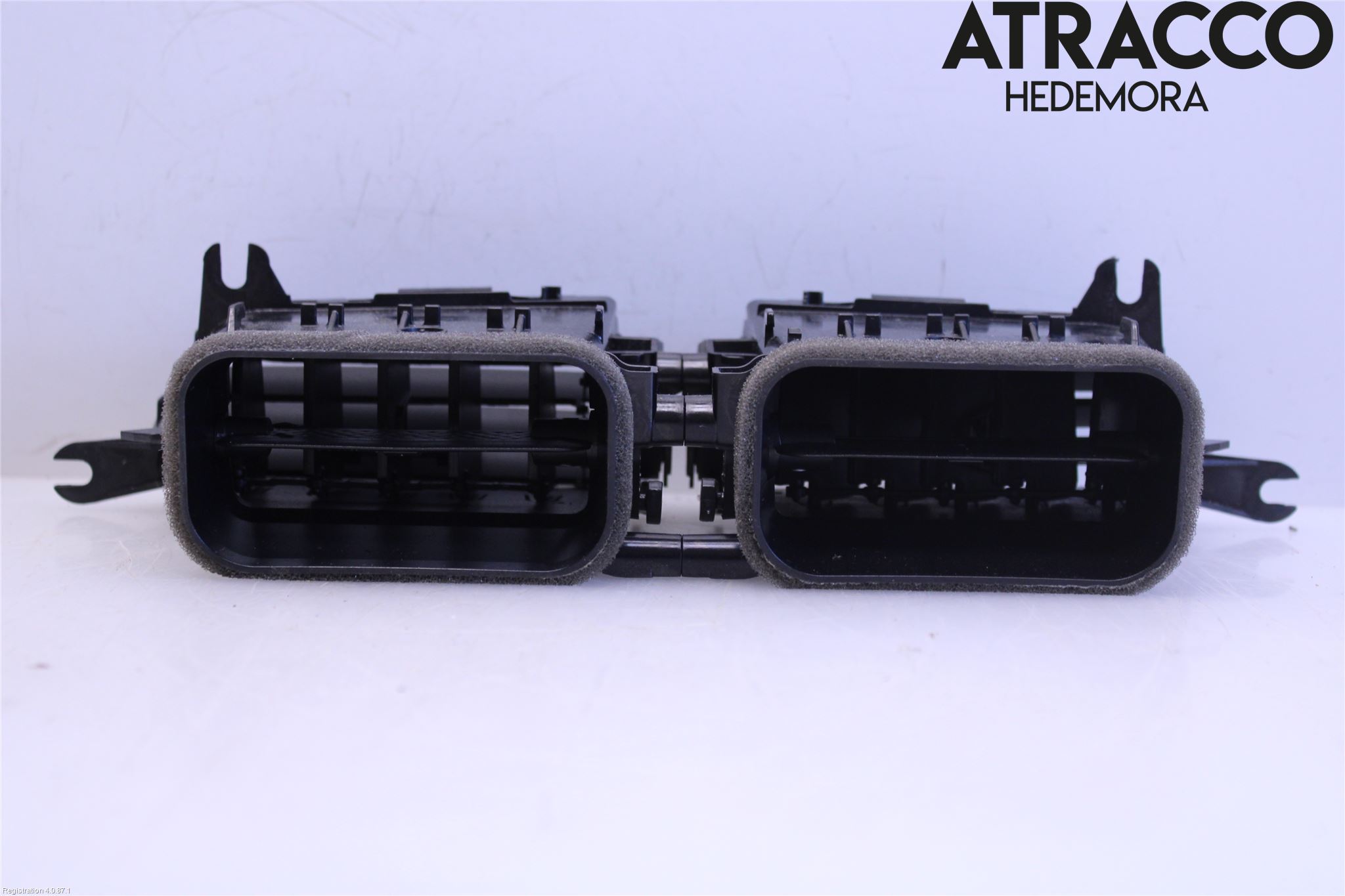Mercedes-Benz MB C-KLASS (W204) 07-15 Dashbord Kanal - Dyse