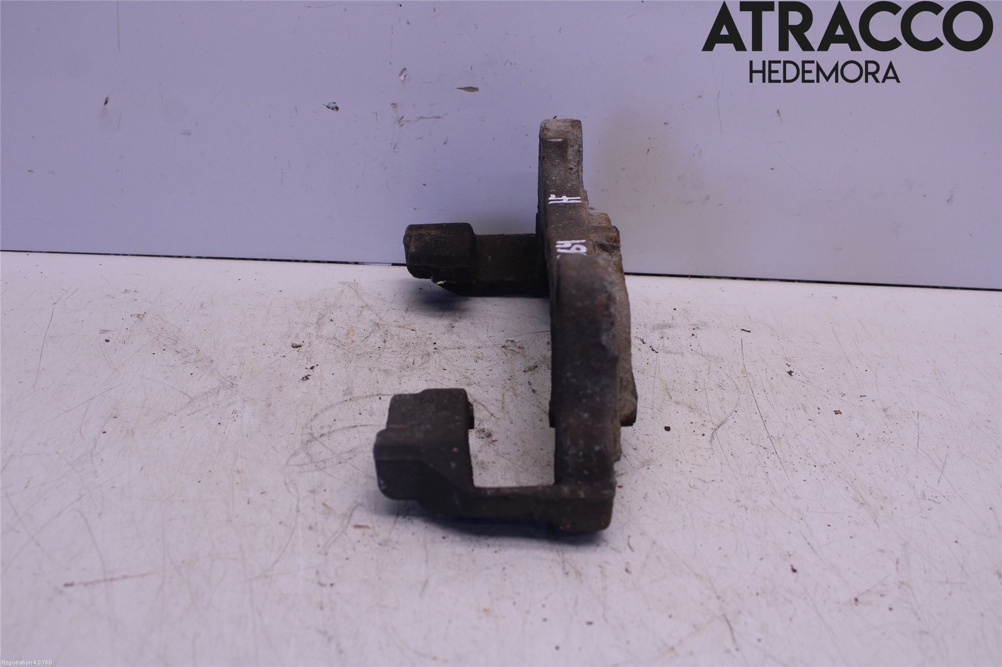 Volkswagen VW PASSAT 11-14 Bremsecaliper Feste Holder