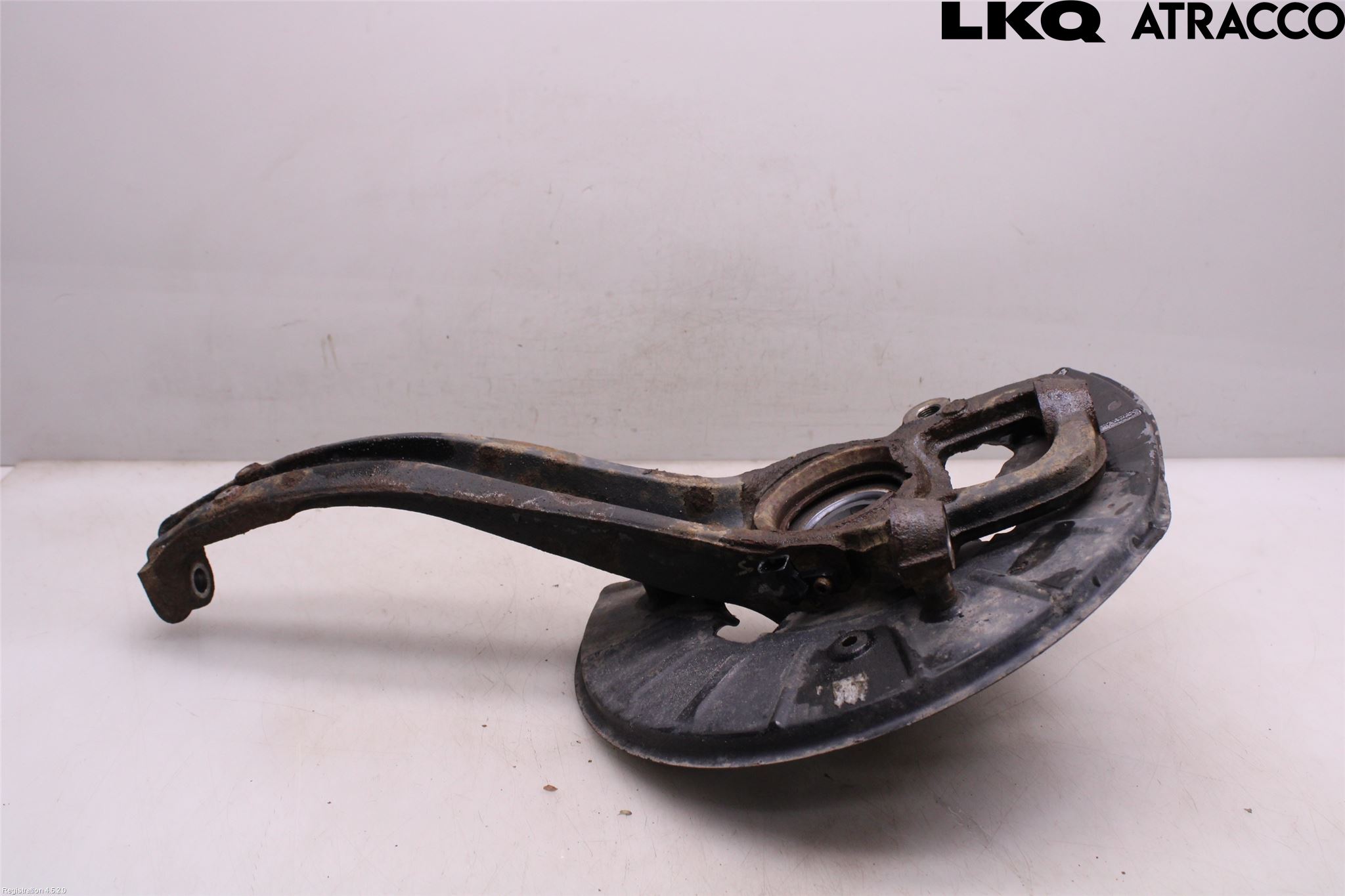 Volkswagen VW TOUAREG 7P 11-18 Spindel Vf