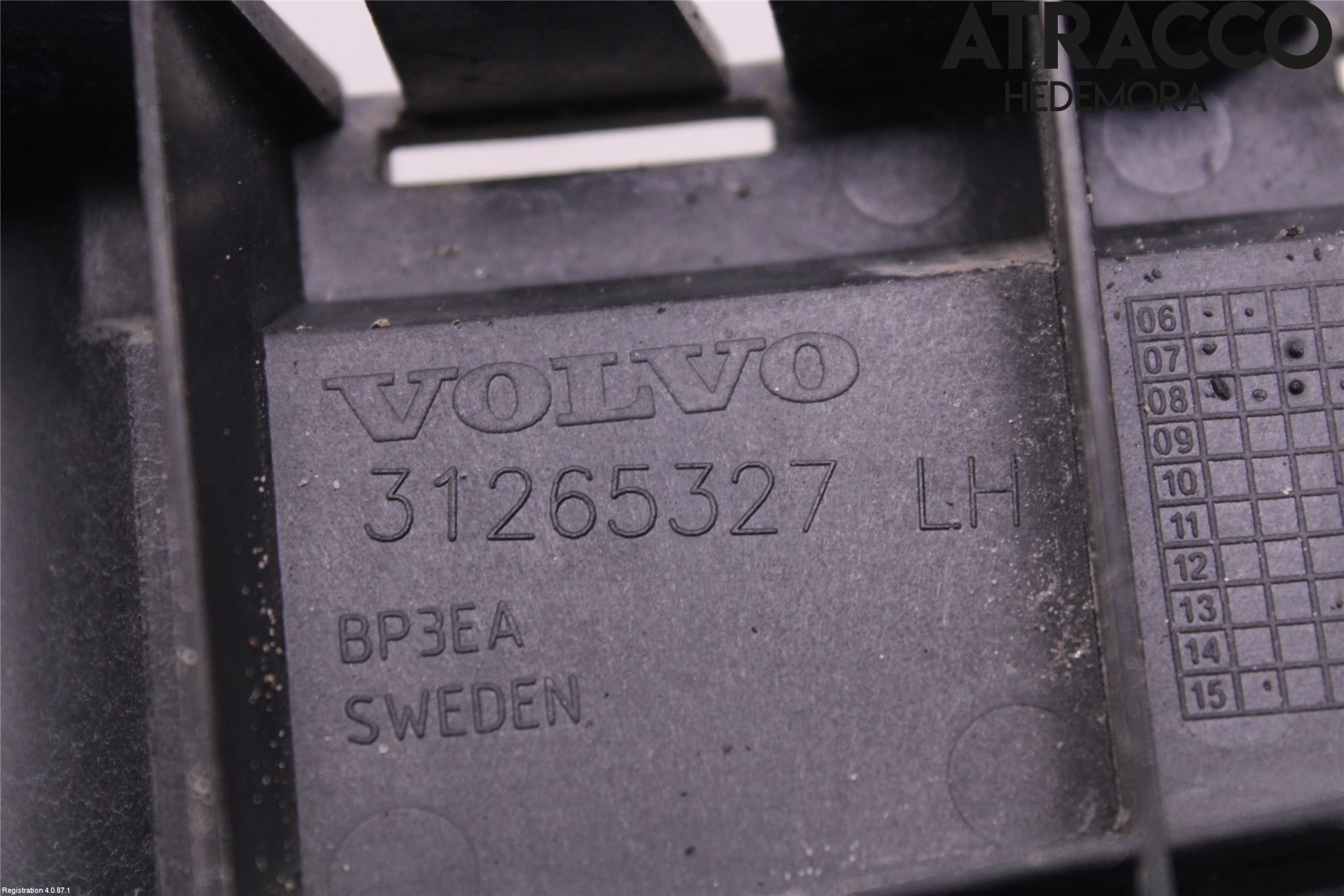 Volvo V70 08-13 Støtfangerfeste Bak Venstre