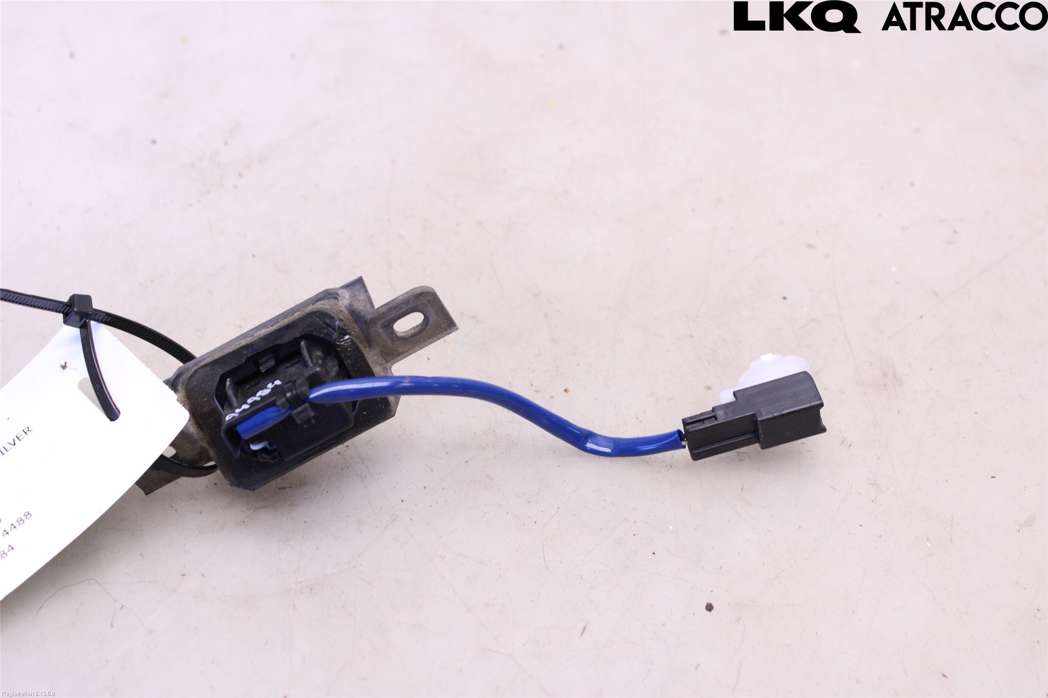 Toyota CAMRY 19-24 Bakluke Handtak Ytre