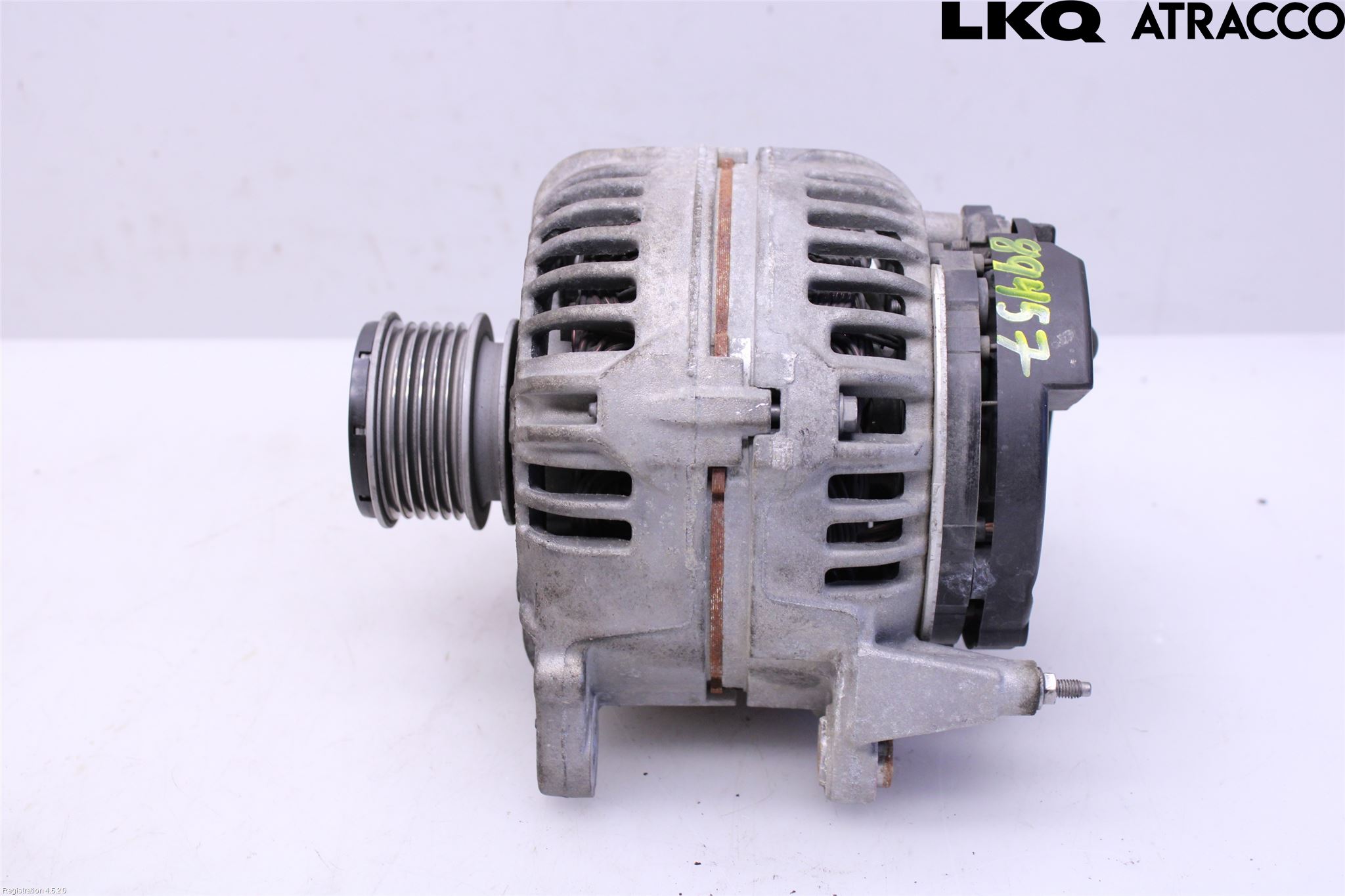 Volkswagen VW CADDY      04-10 Dynamo