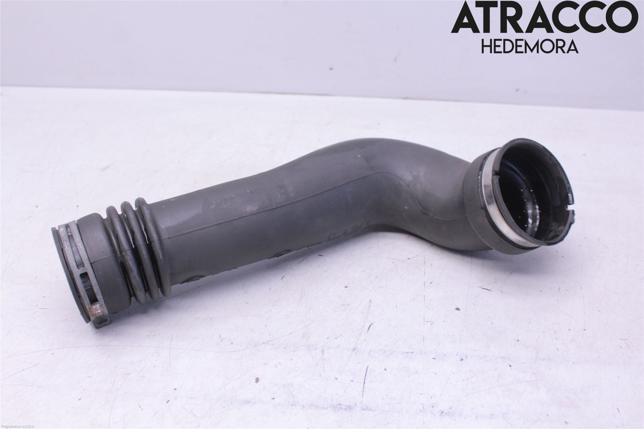 Mercedes-Benz MB E-KLASS (W211) 02-09 Intercooler Rør-Slange