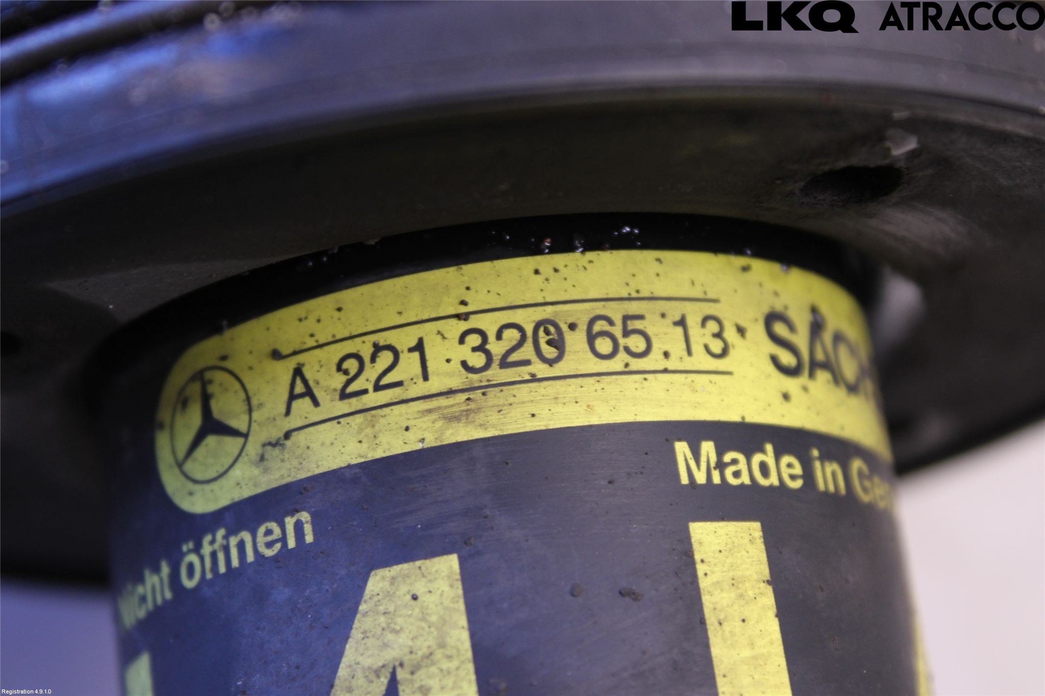 Mercedes-Benz MB S-KLASS (W221) 05-13 Fjærbein Foran Venstre
