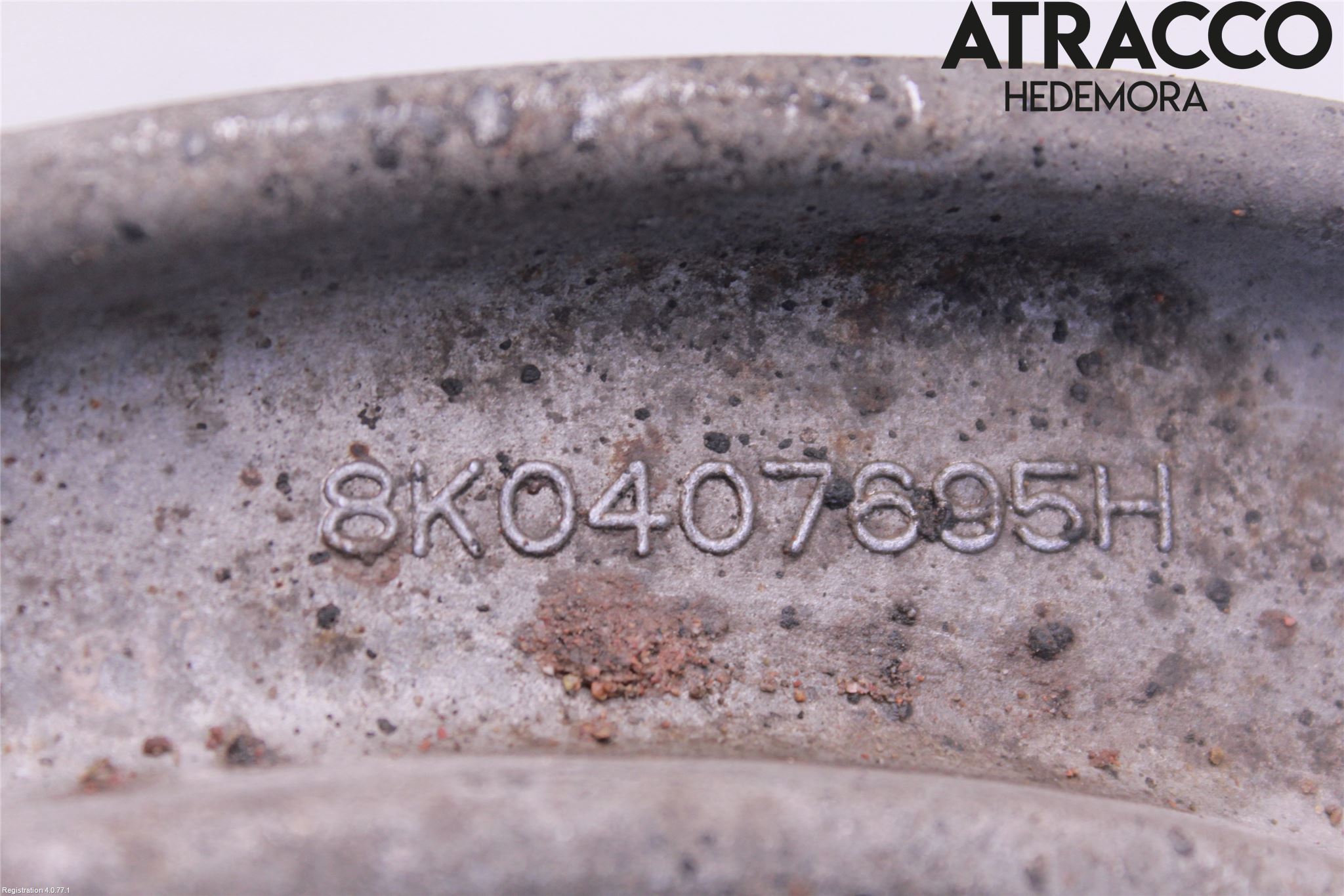 Audi A4 12-15 Bærearm Foran Venstre Nedre