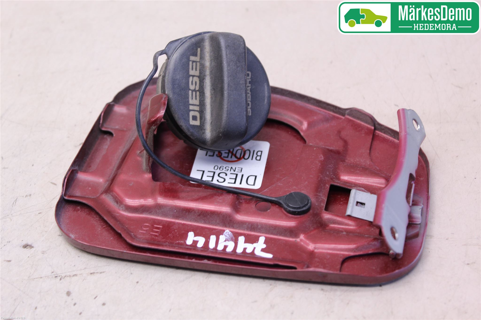 Subaru LEGACY 10-14 Drivstoff Tankluke