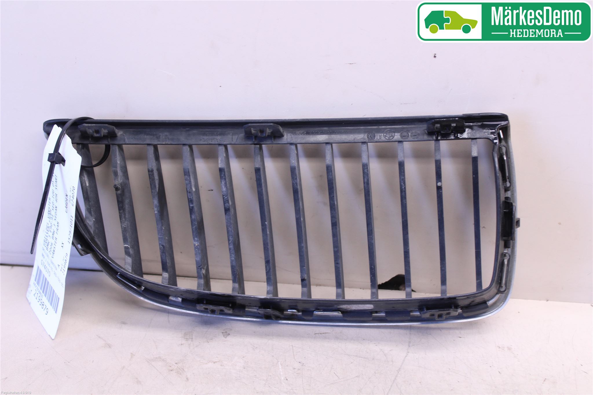 BMW 3 E90/91 SED/TOU 05-12 Grilldel Venstre