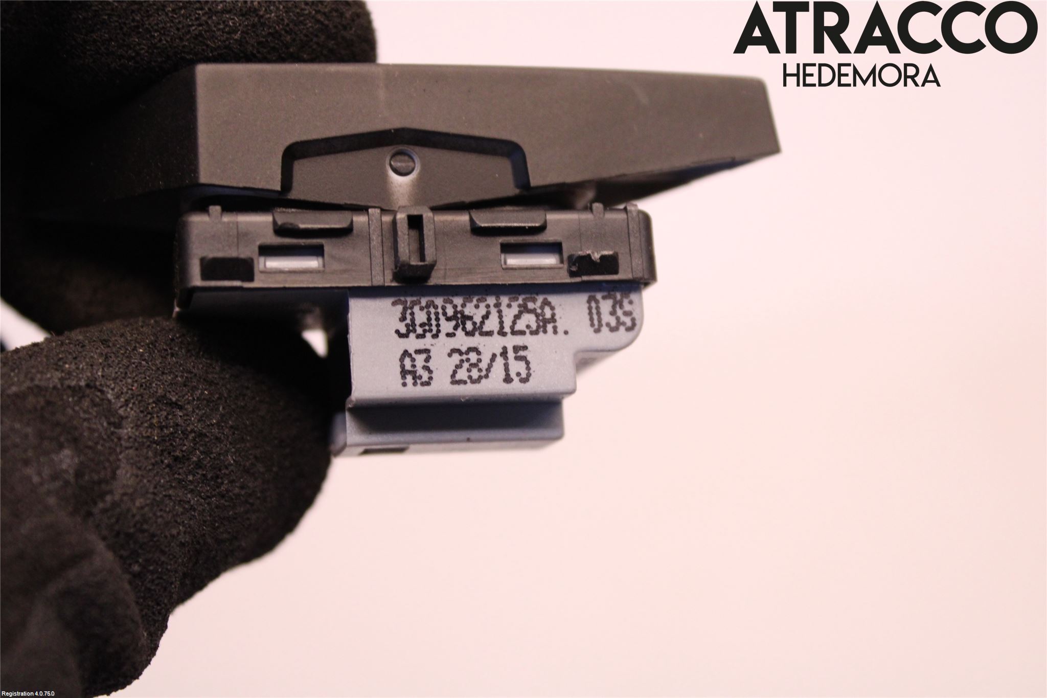 Volkswagen VW PASSAT 15-19 Bryter Sentral Lås