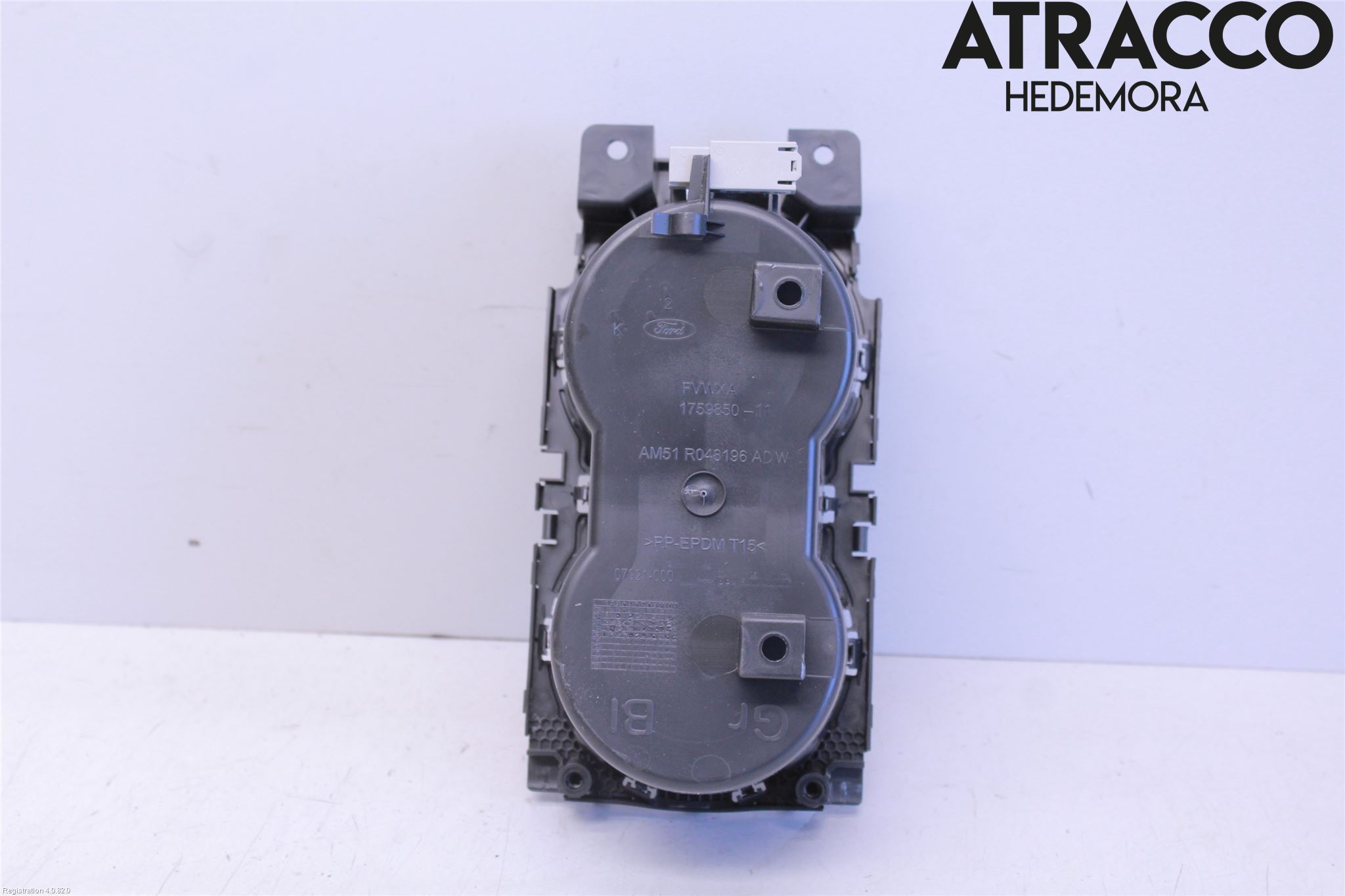 Ford KUGA 13-16 Innr Koppholder