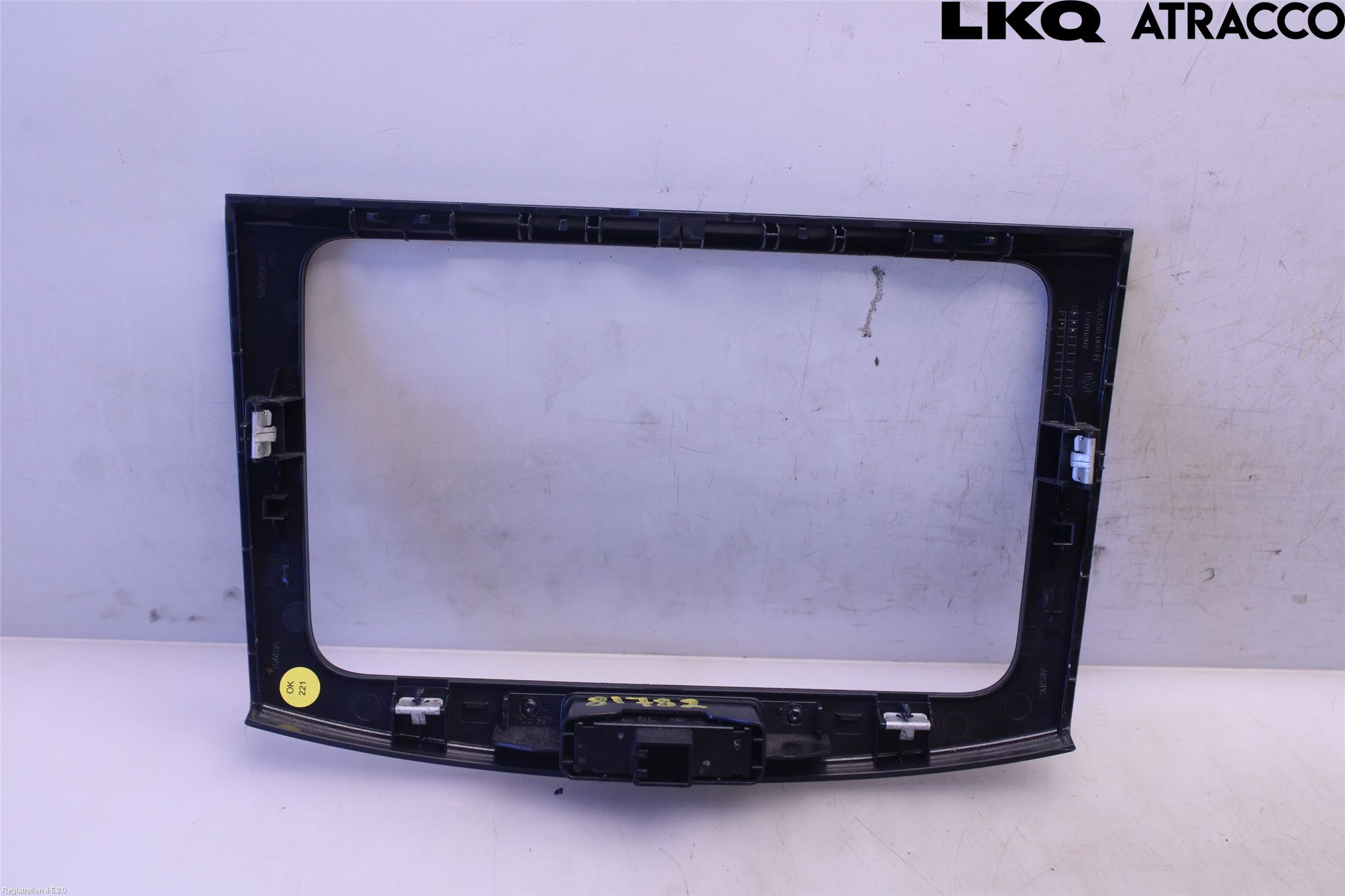 Volkswagen VW PASSAT 11-14 Innr Radio Ramme