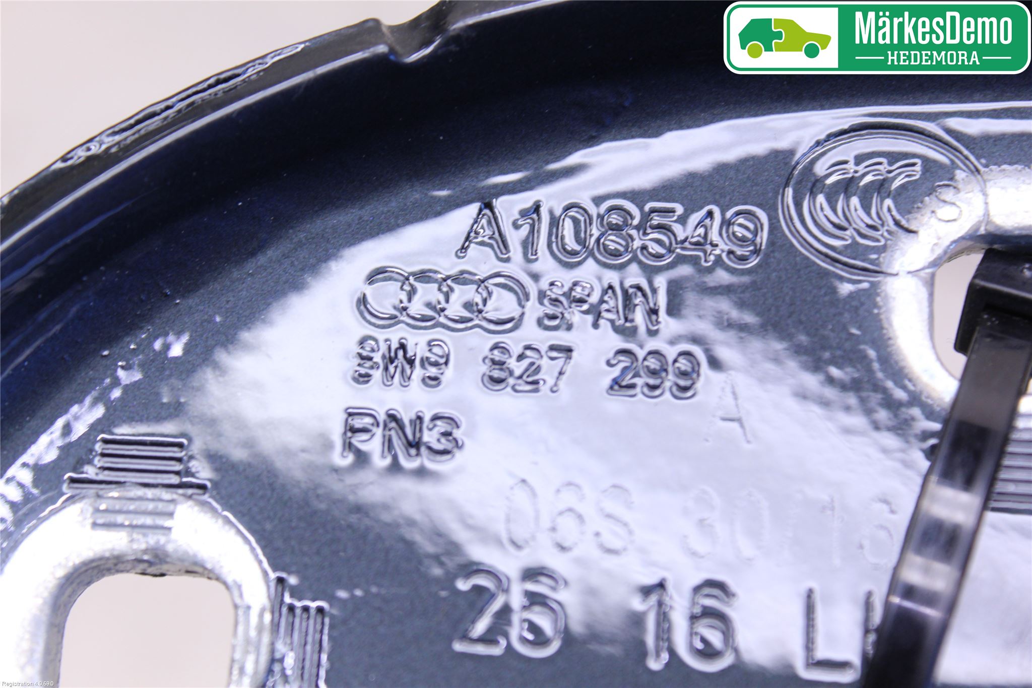 Audi A4/S4 B9 16-19 Bakluke Hengsel Venstre