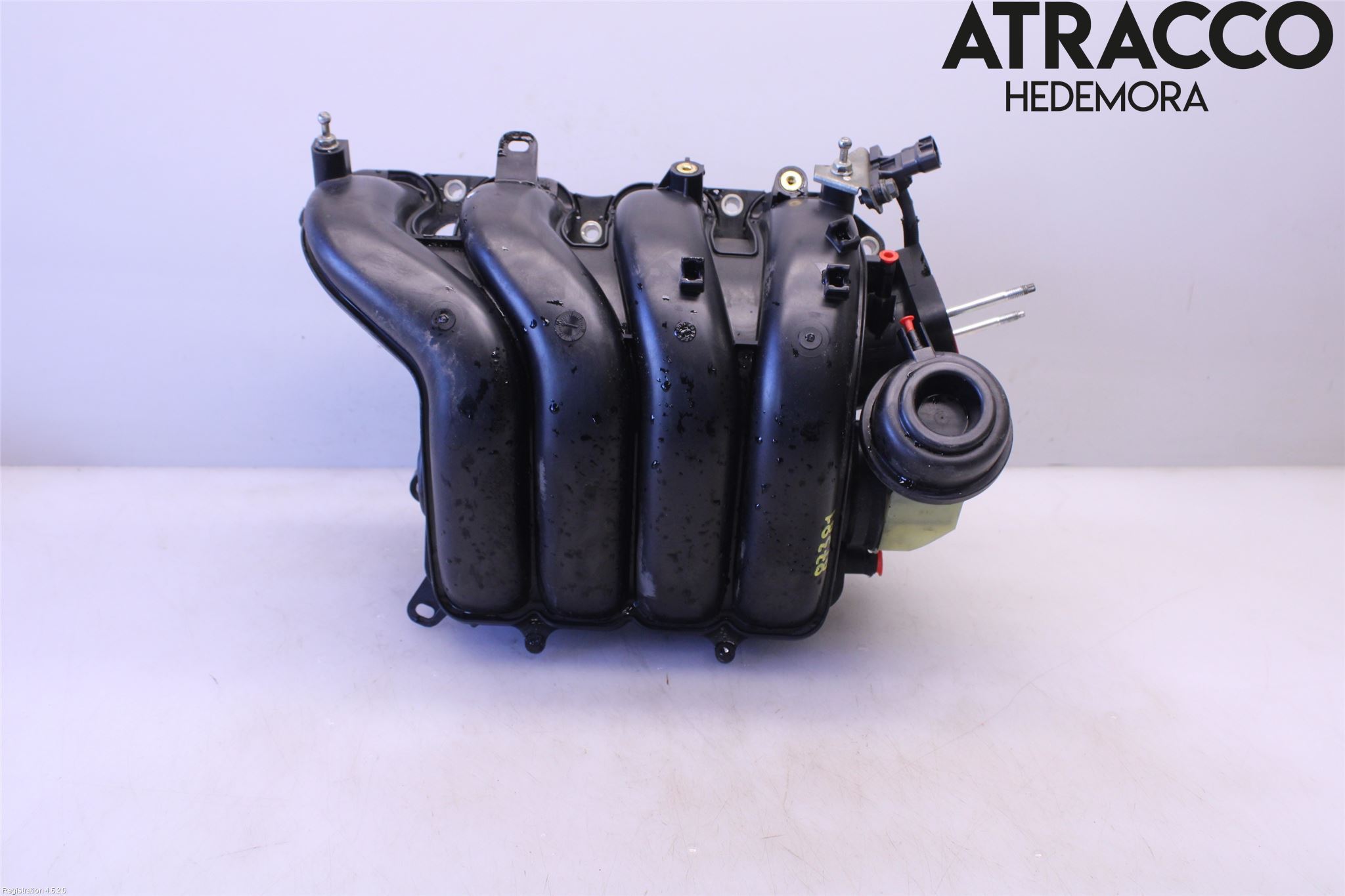 Toyota AVENSIS 09-15 Innsugningsmanifold