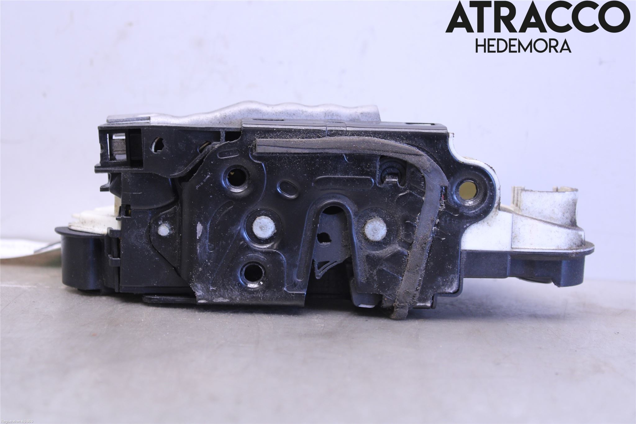 Volkswagen VW SCIROCCO 09-17 Dørlås - Låsekasse