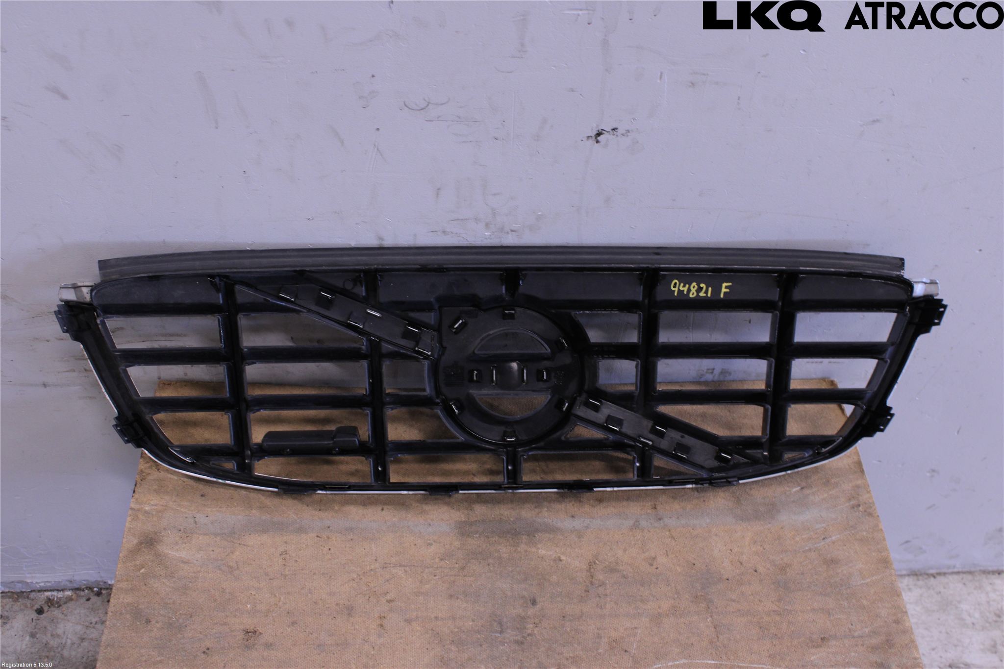 Volvo XC60 09-13 Grill Komplett