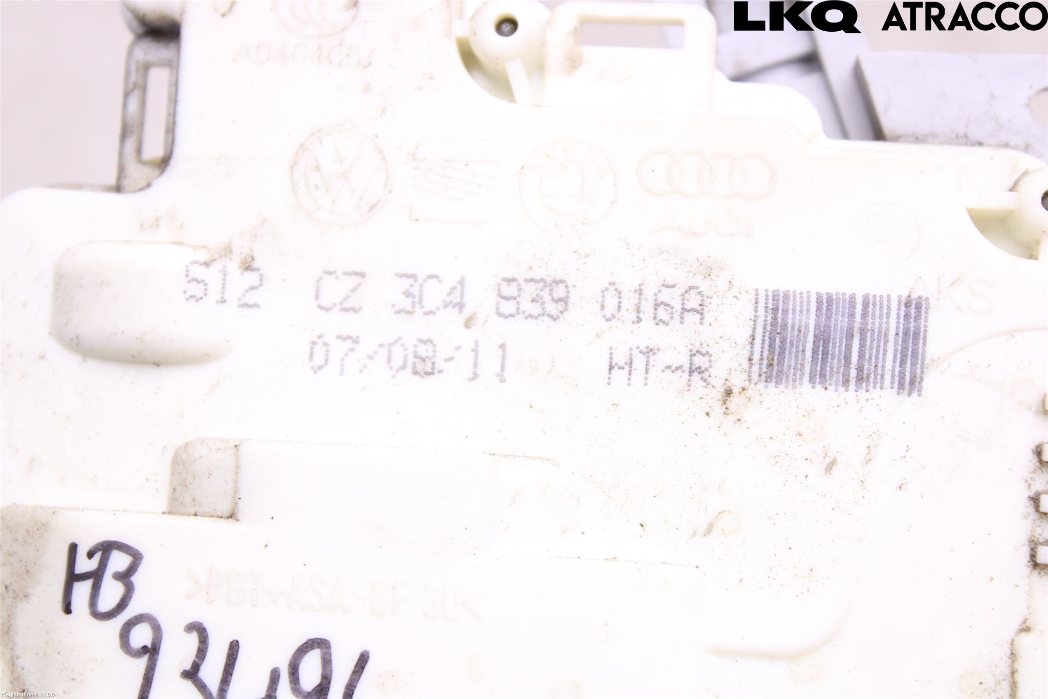 Volkswagen VW PASSAT 11-14 Dørlås - Låsekasse