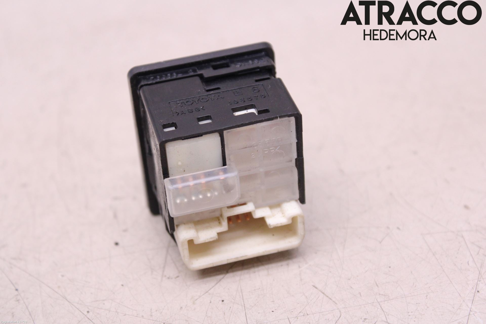 Mitsubishi L200 06-15 Bryter Speil