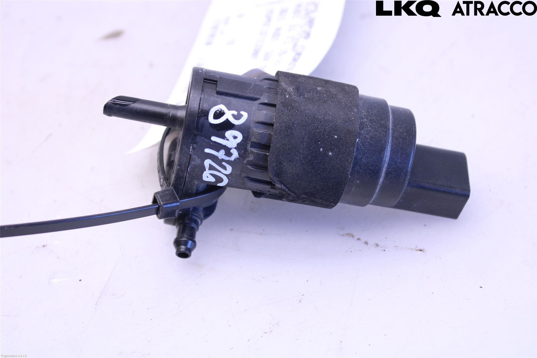 Audi Q3 F3 19- Spylerpumpe Frontrute