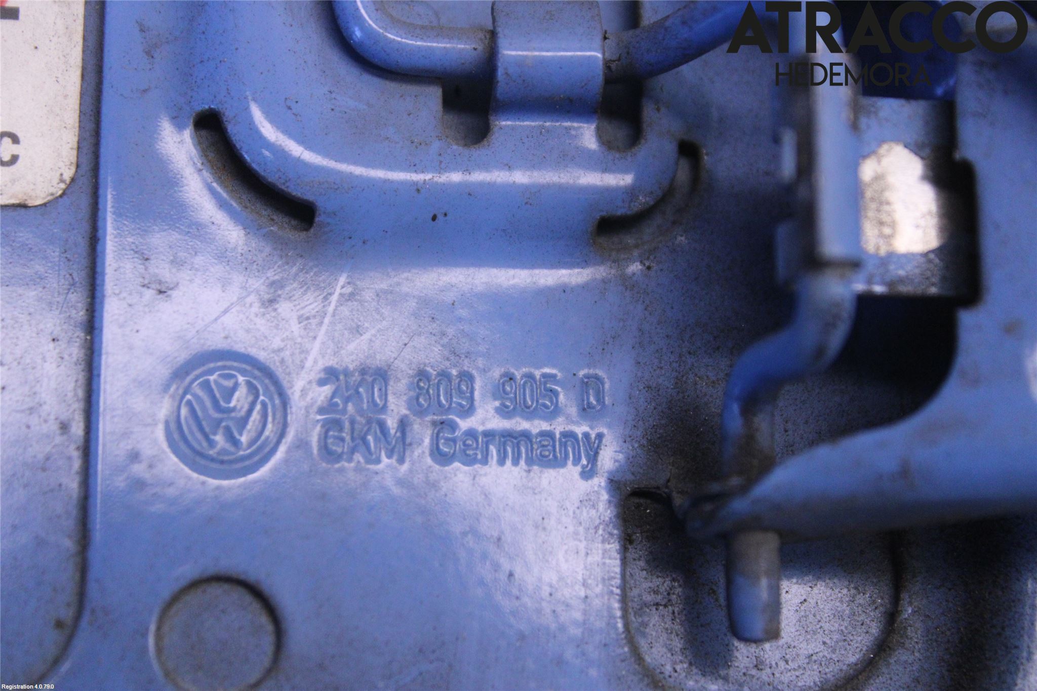Volkswagen VW CADDY      04-10 Drivstoff Tankluke