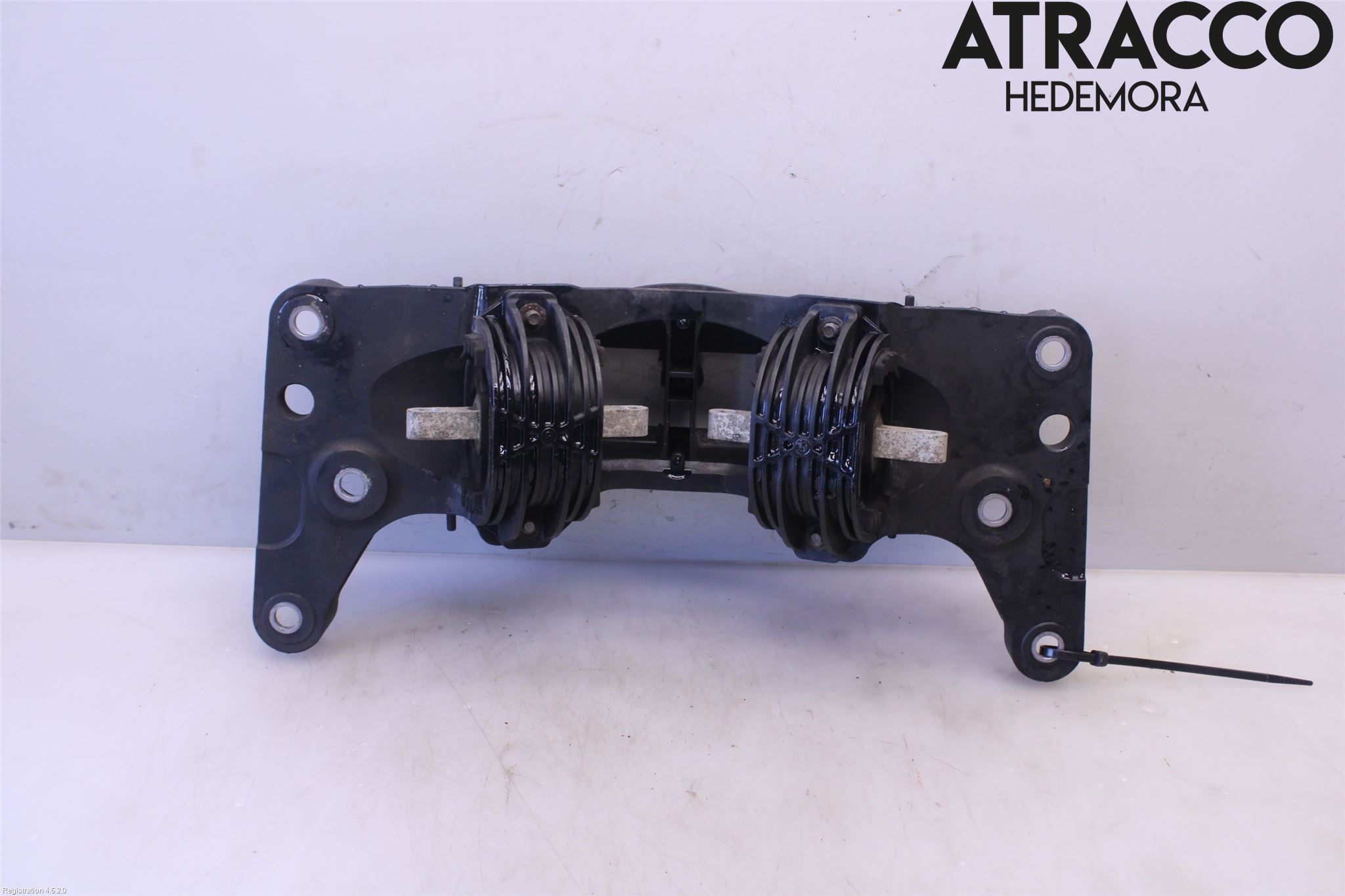 BMW 5 F10/F11/F18 09-17 Gearkasse Bjelke - Travers