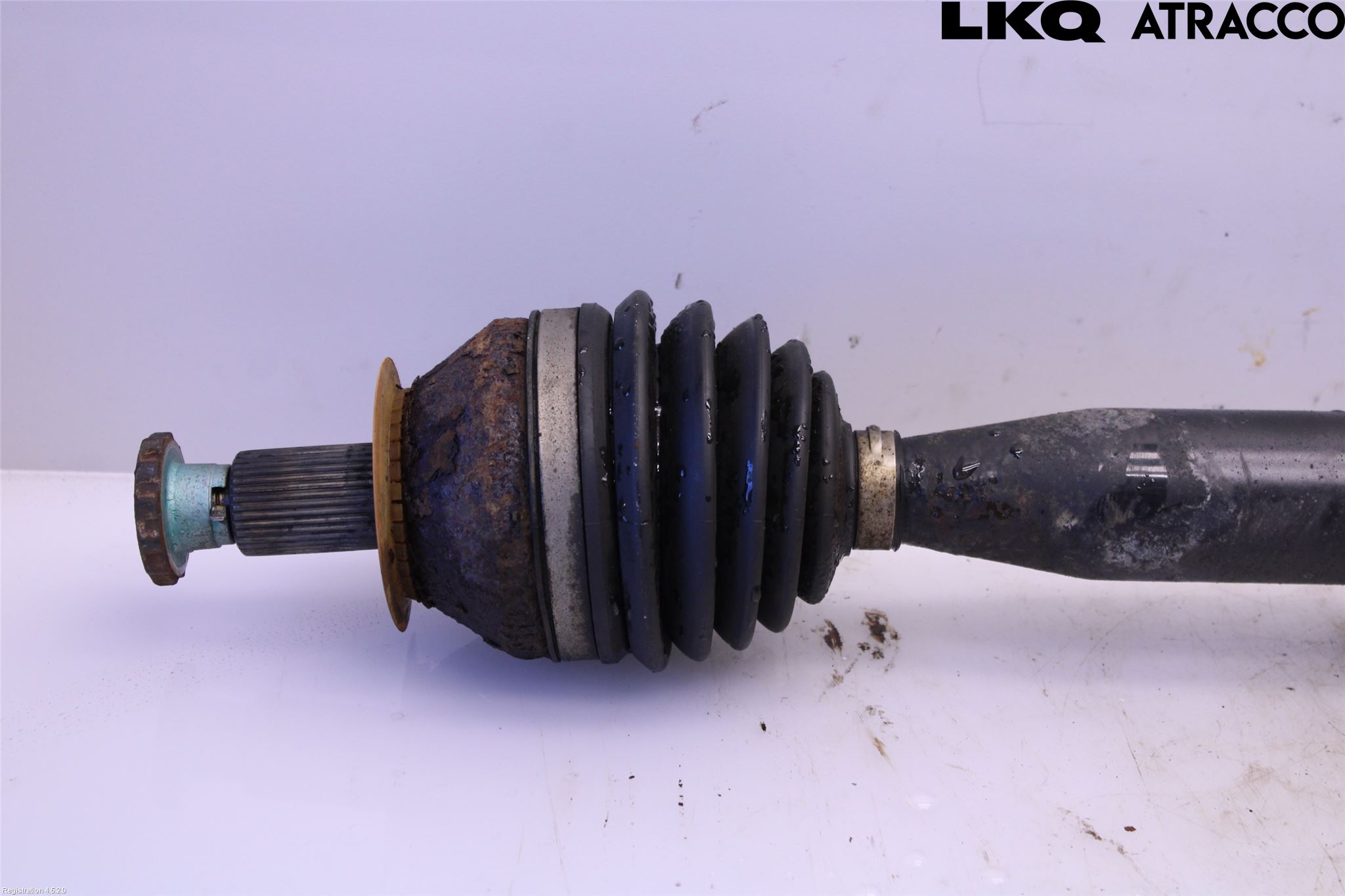 Skoda ROOMSTER Drivaksel Foran Kompl Høyre