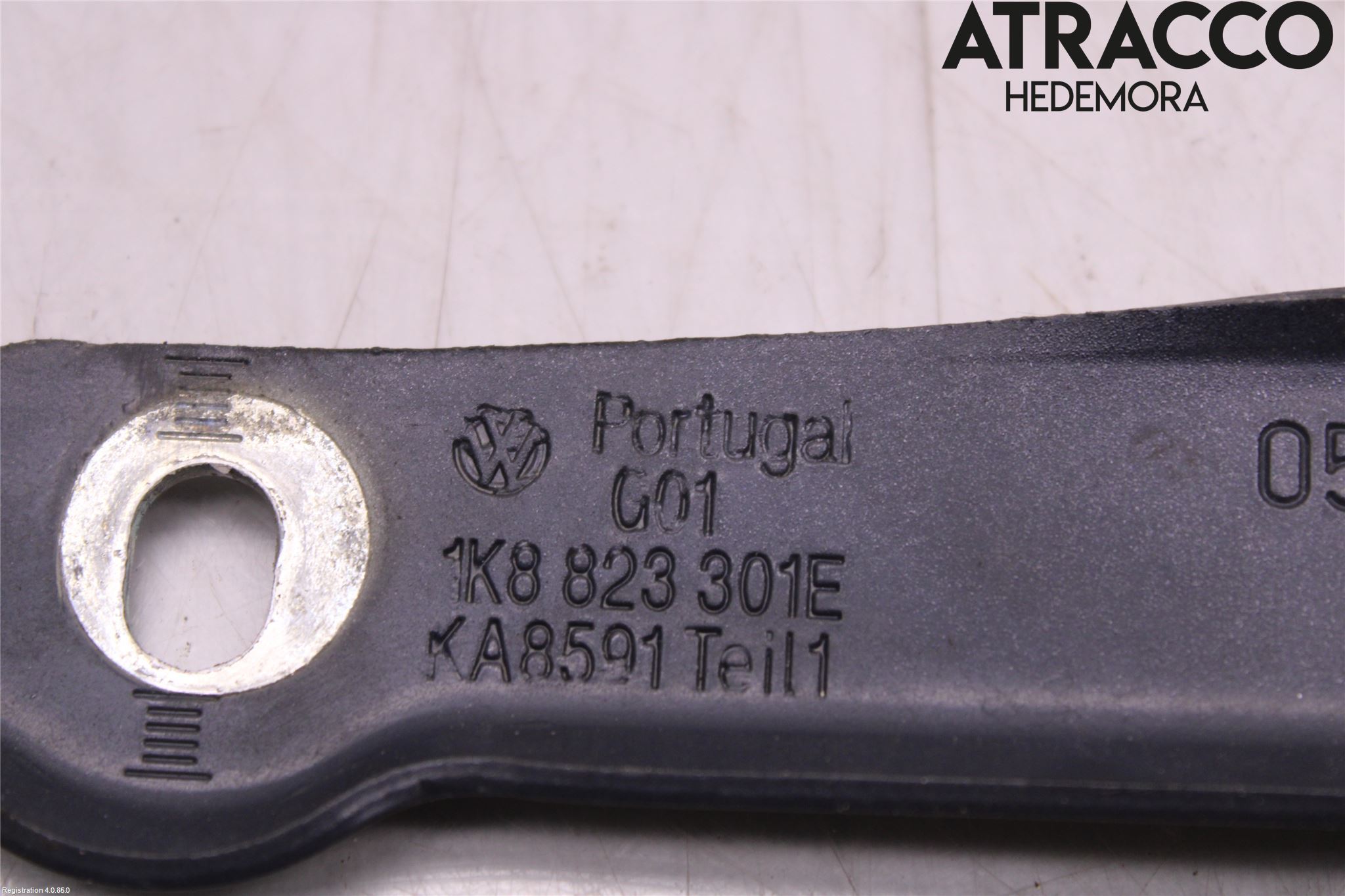Volkswagen VW SCIROCCO 09-17 Panser Hengsel - Hengsler