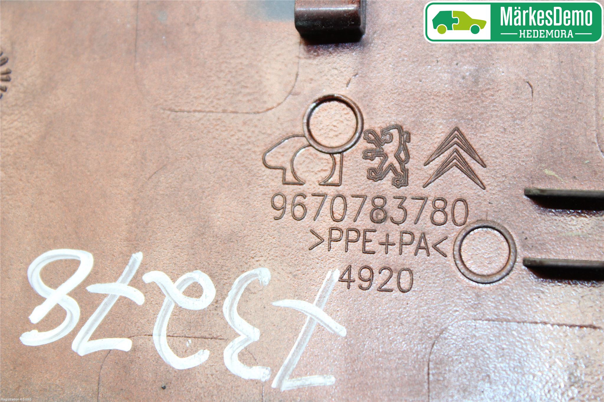Peugeot 508 11-18 Drivstoff Tankluke