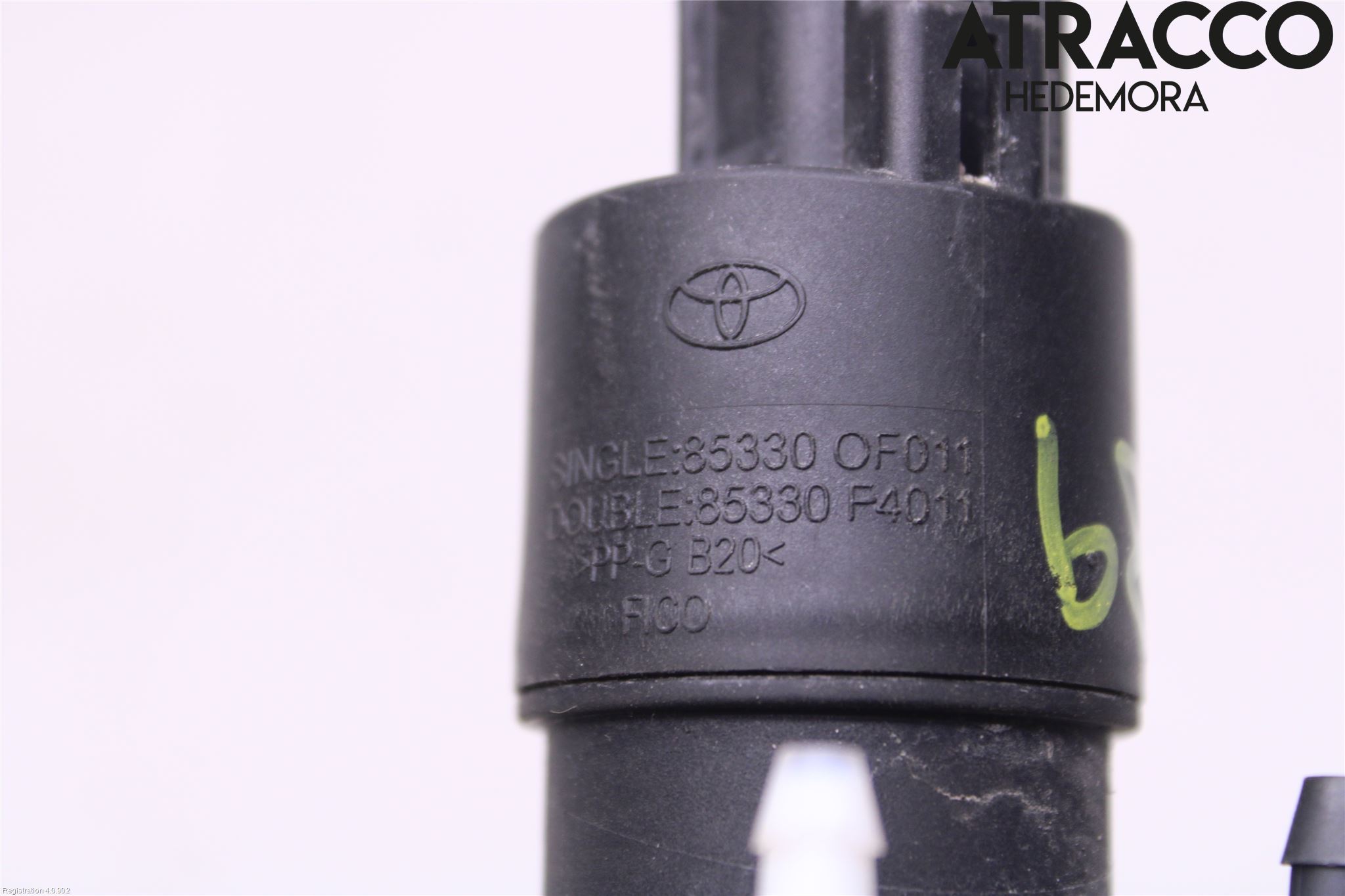 Toyota C-HR 16-23 Spylerpumpe Frontrute