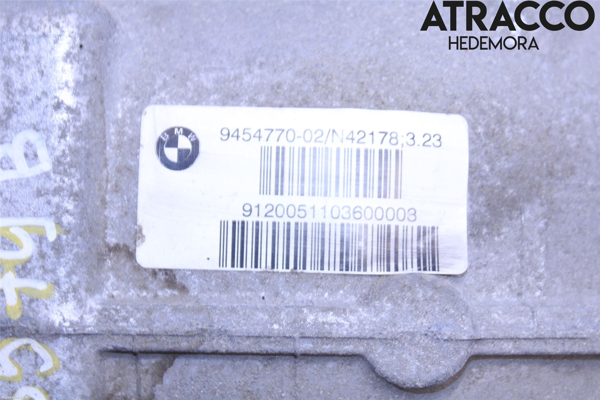BMW 5 G30/G31/F90 17-23 Bakaksel Kardang Bak -Diff