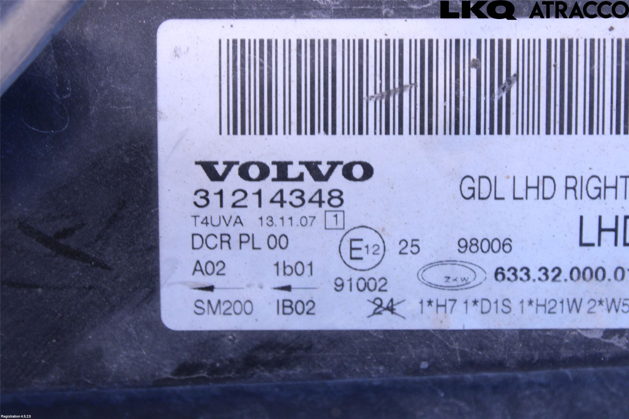 Volvo V70 08-13 Frontlykt Høyre