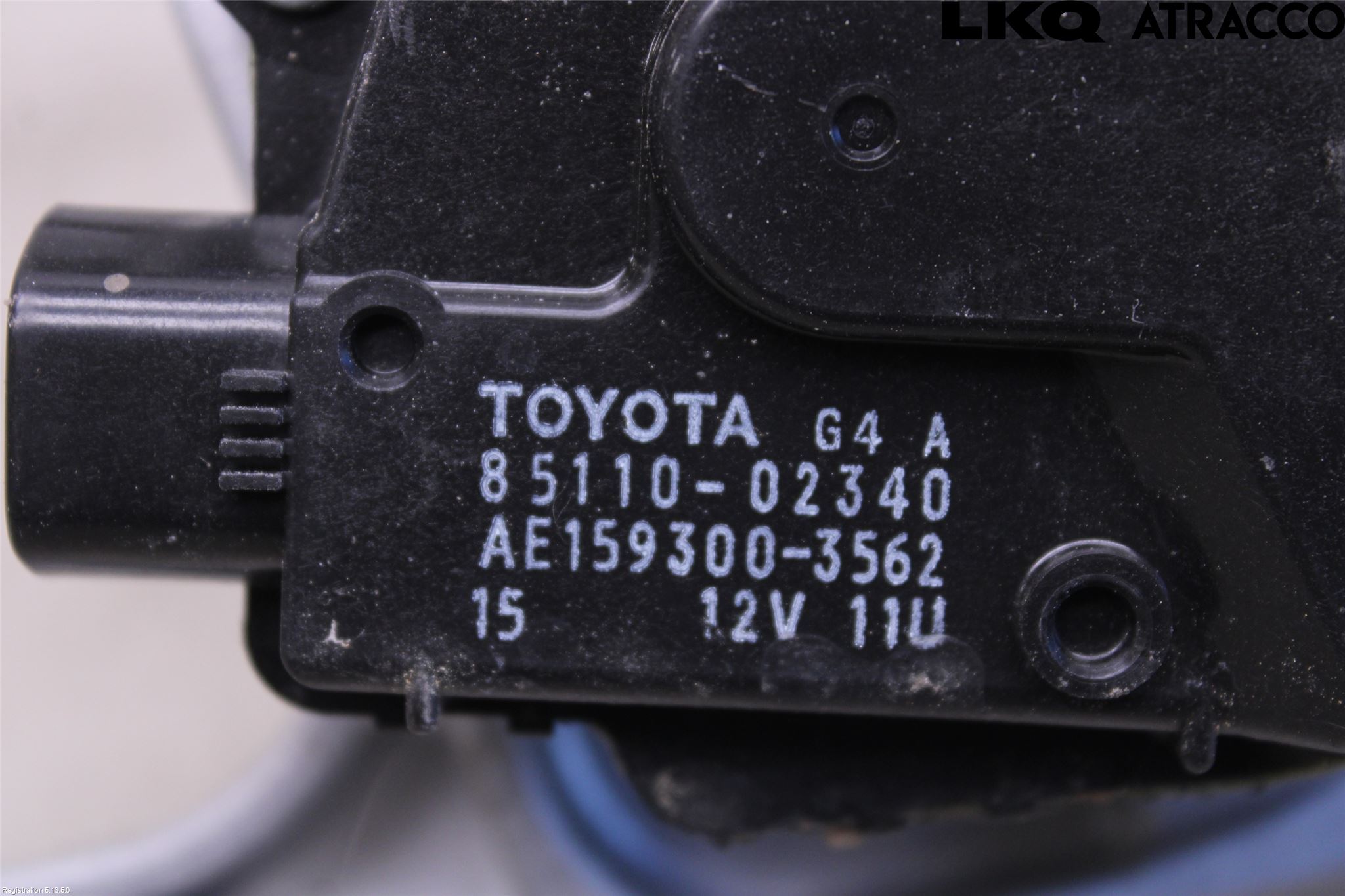 Toyota AURIS 13-19 Viskermotor Frontrute