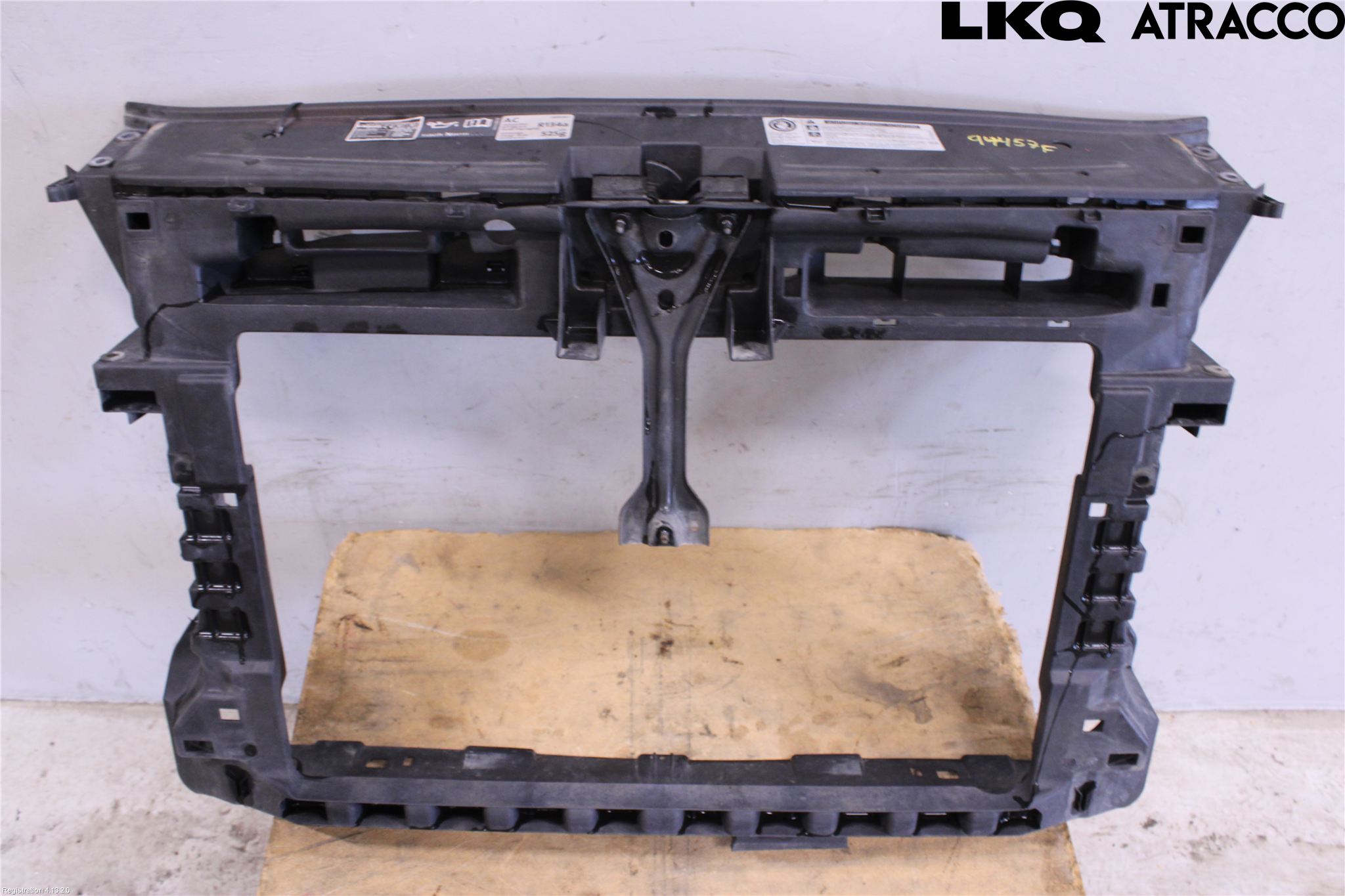 Volkswagen VW CADDY 11-15 Frontplate