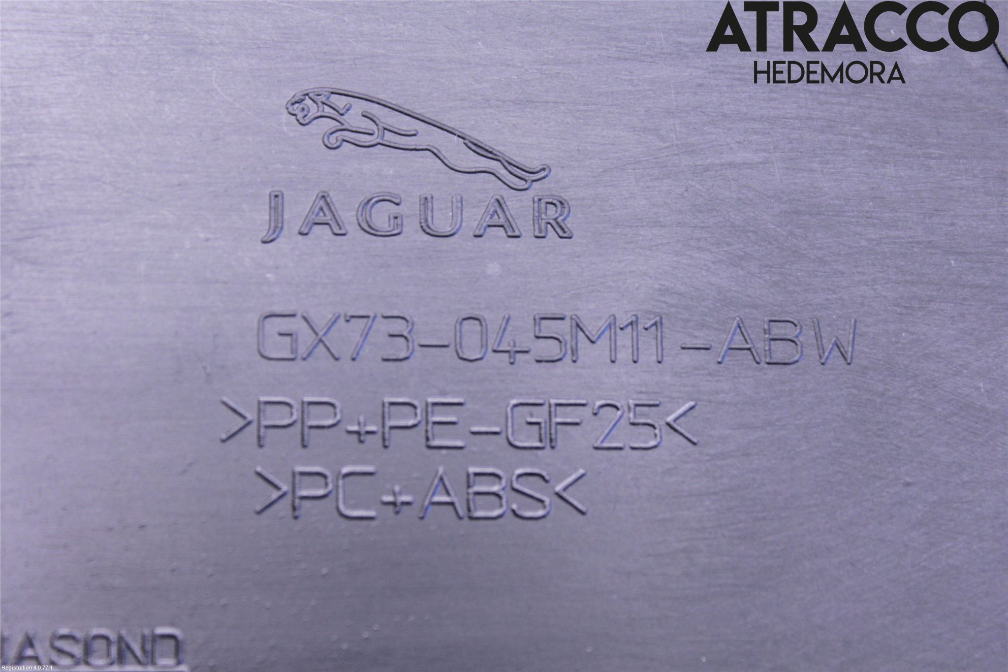 Jaguar XE (X760) 15-24 Innr Konsoll-Lomme