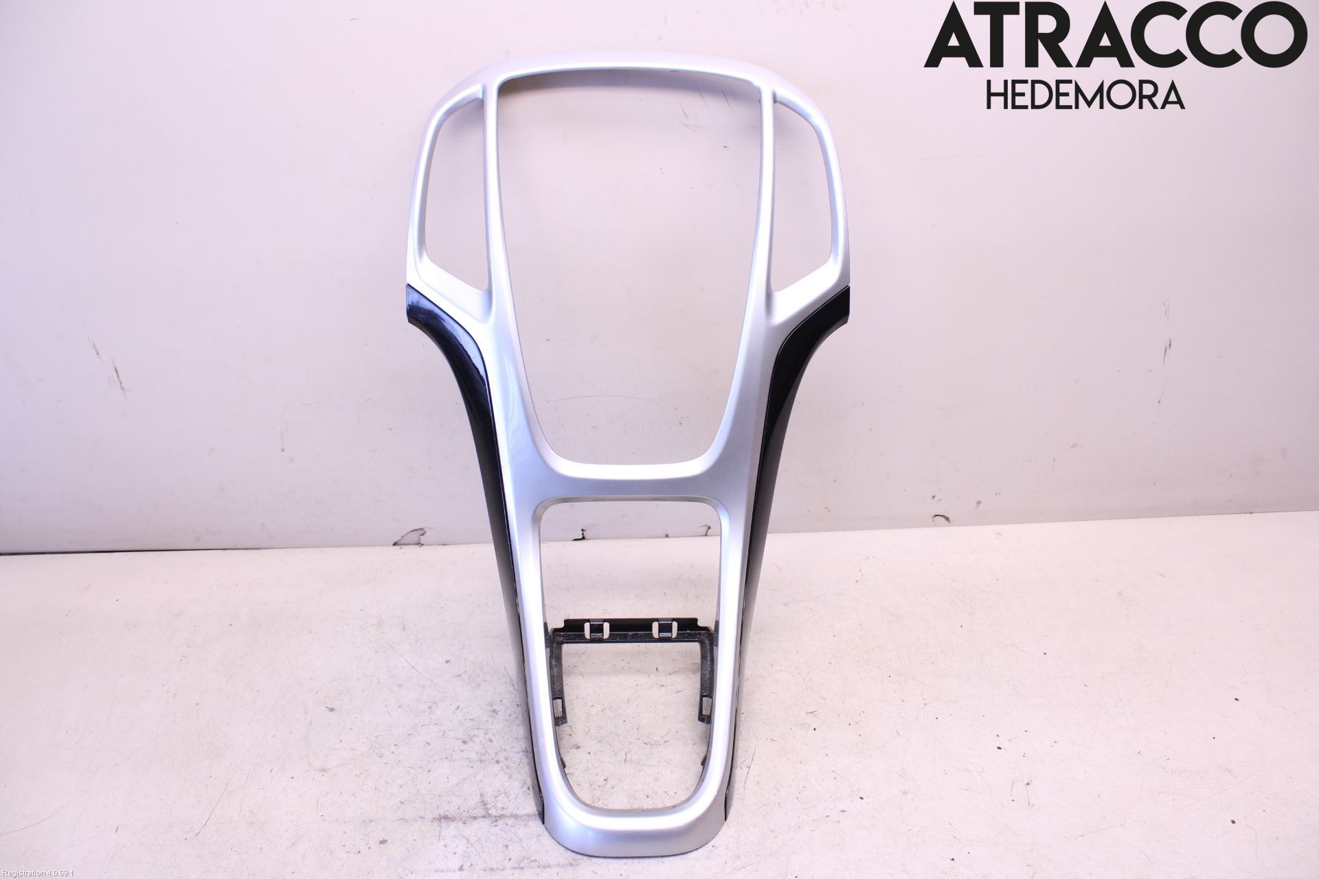 Opel ASTRA J 10-15 Instrument Ramme