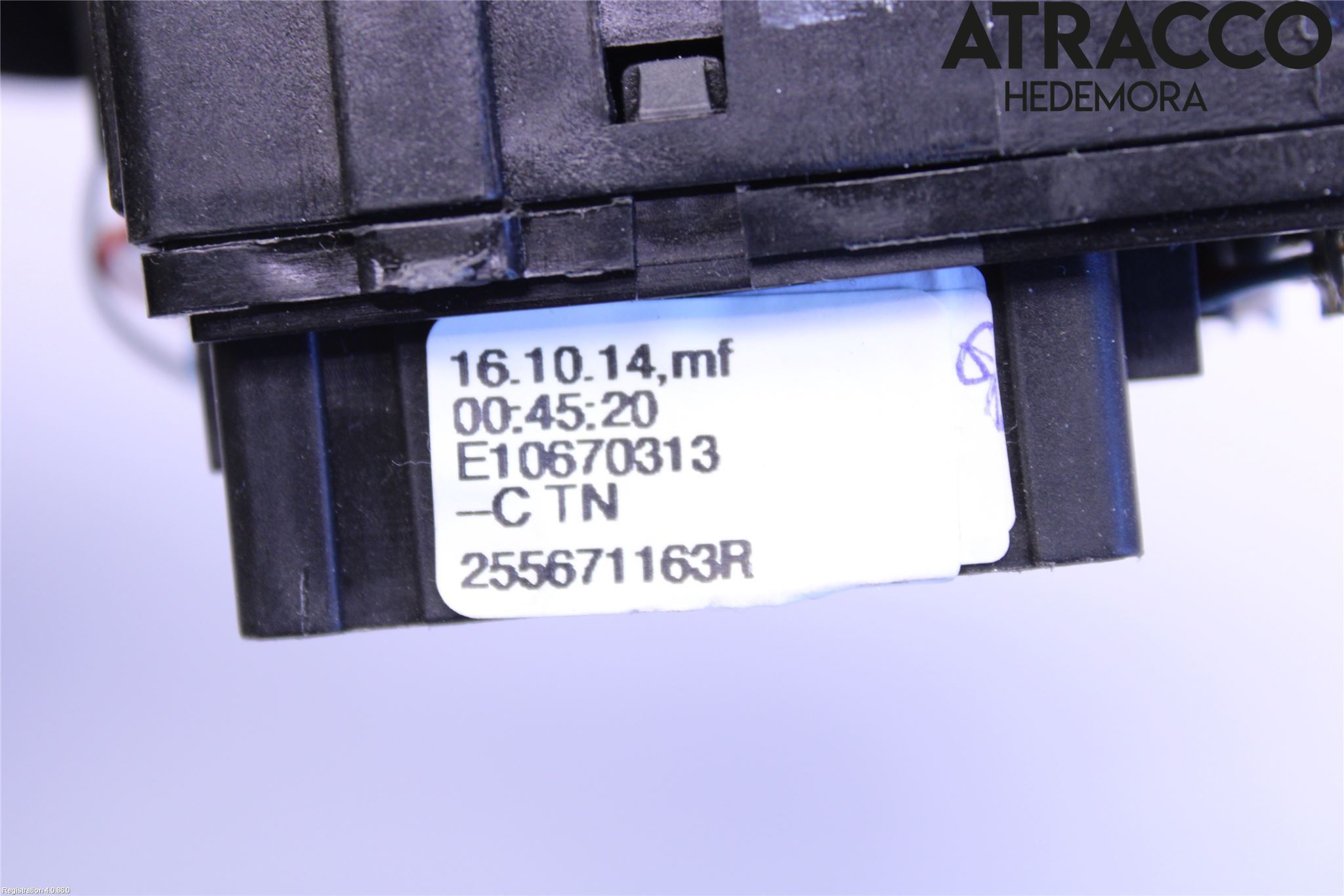 Renault CLIO IV 12-16 Bryter Ratt Visker - Spyler