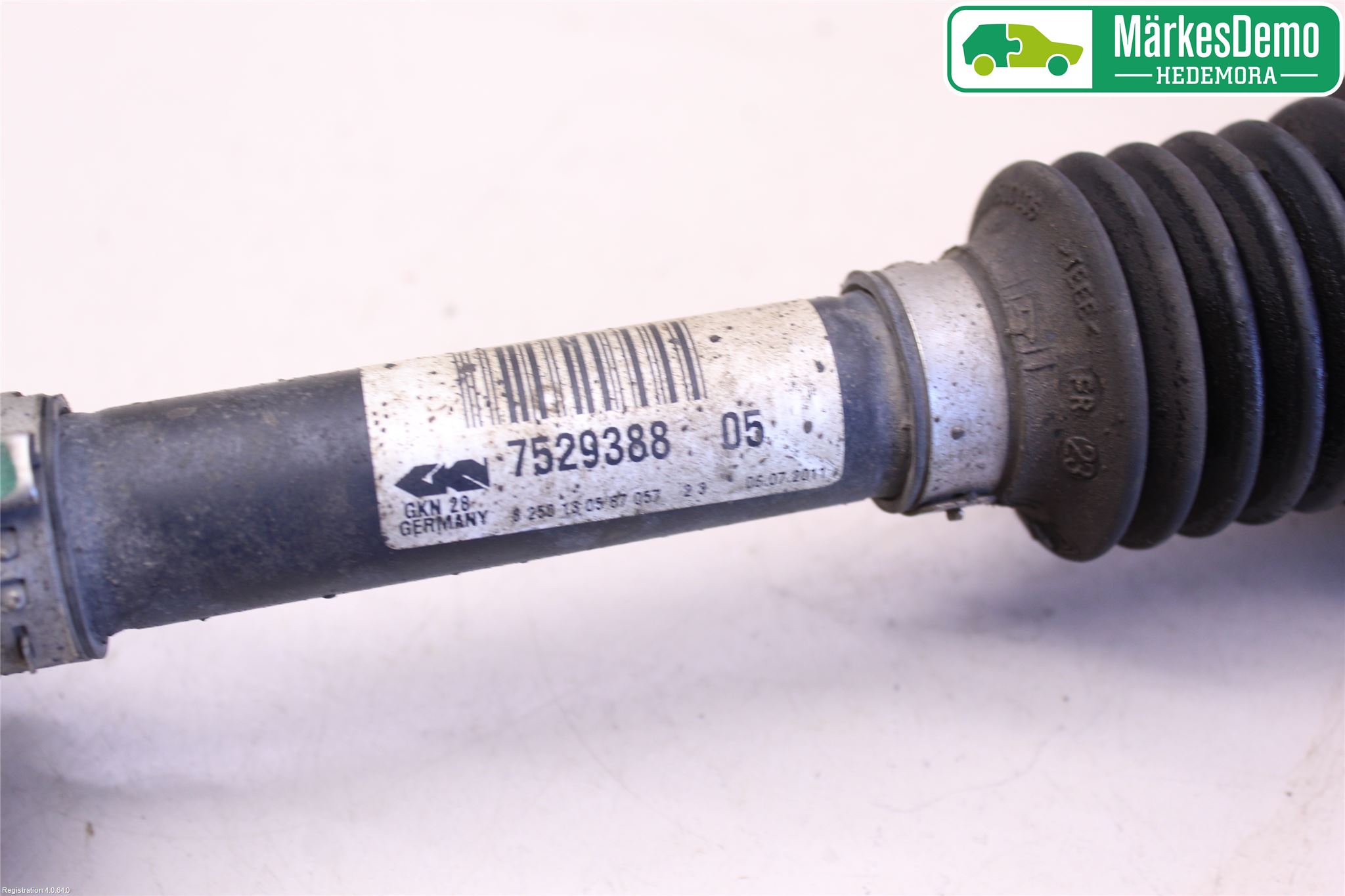BMW 3 E90/91 SED/TOU 05-12 Drivaksel Foran Kompl Venstre