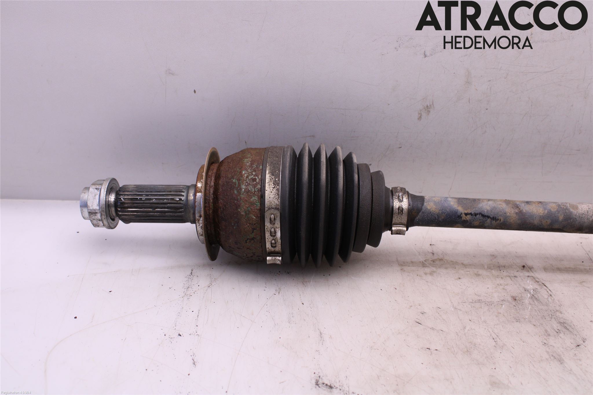 Subaru OUTBACK 15-20 Drivaksel Foran Kompl Venstre