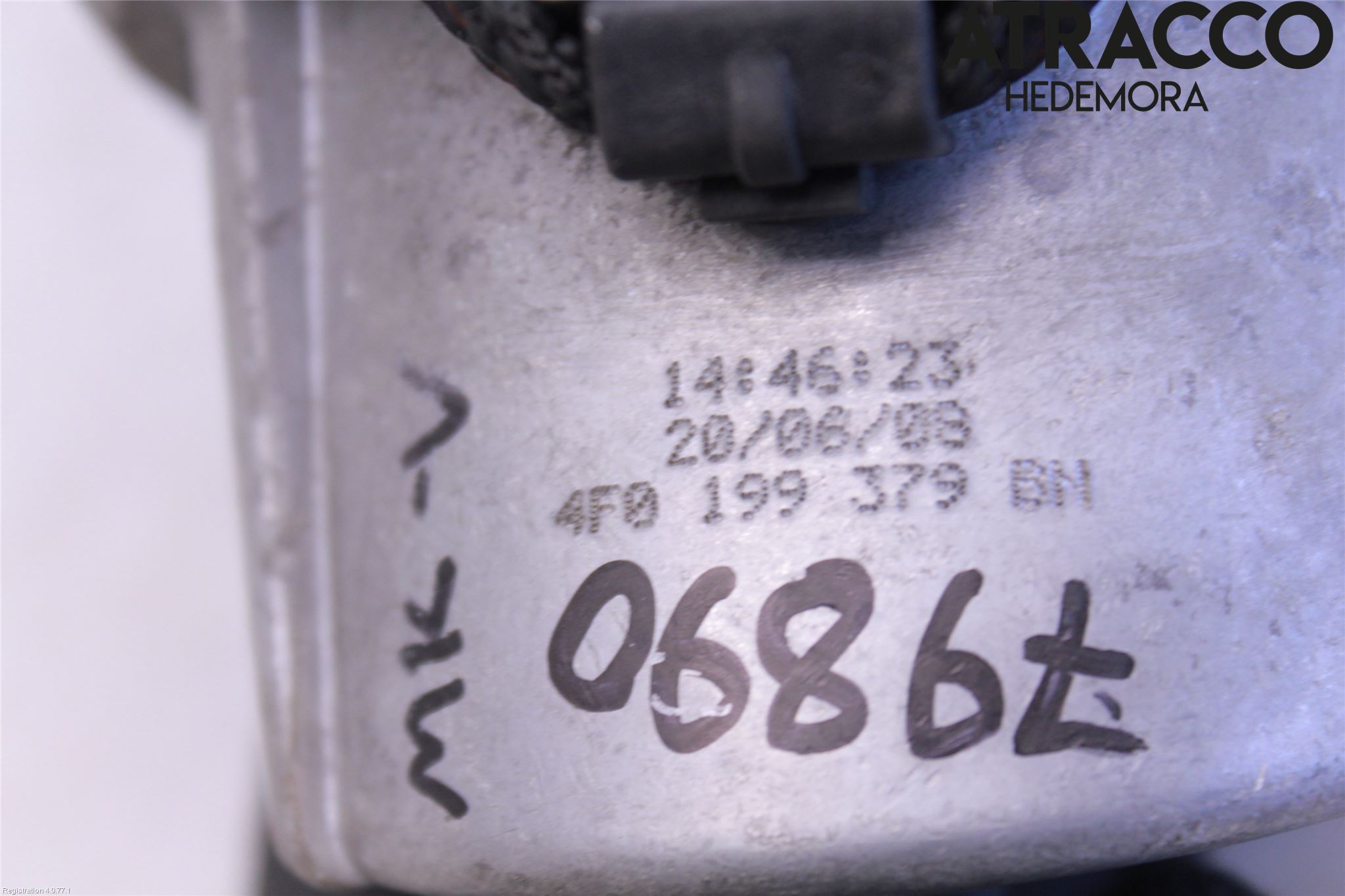 Audi A6/S6     05-11 Motor Feste Gummi