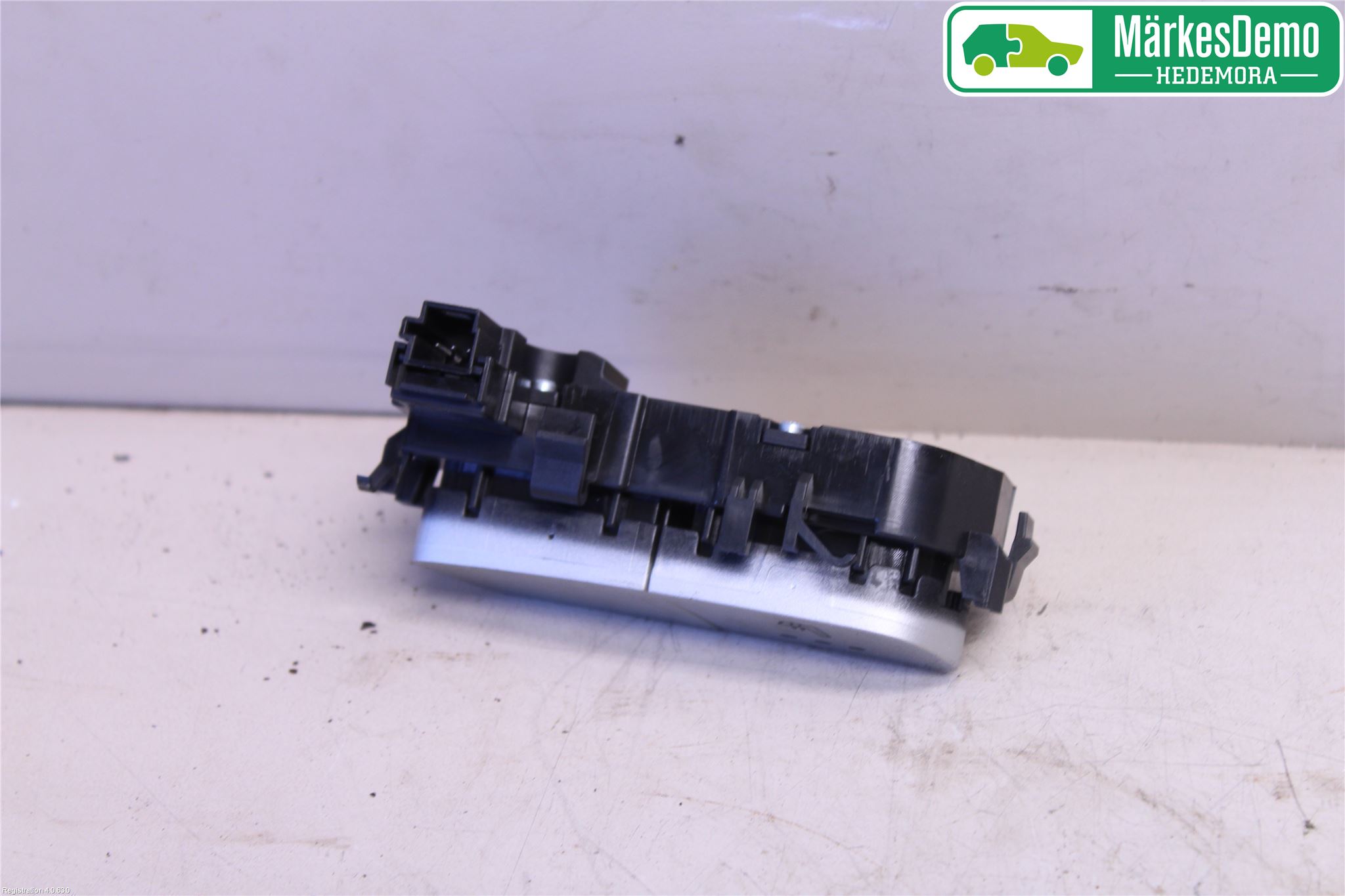 Mercedes-Benz MB C-KLASS (W205) 14-21 Bryter Varmesete