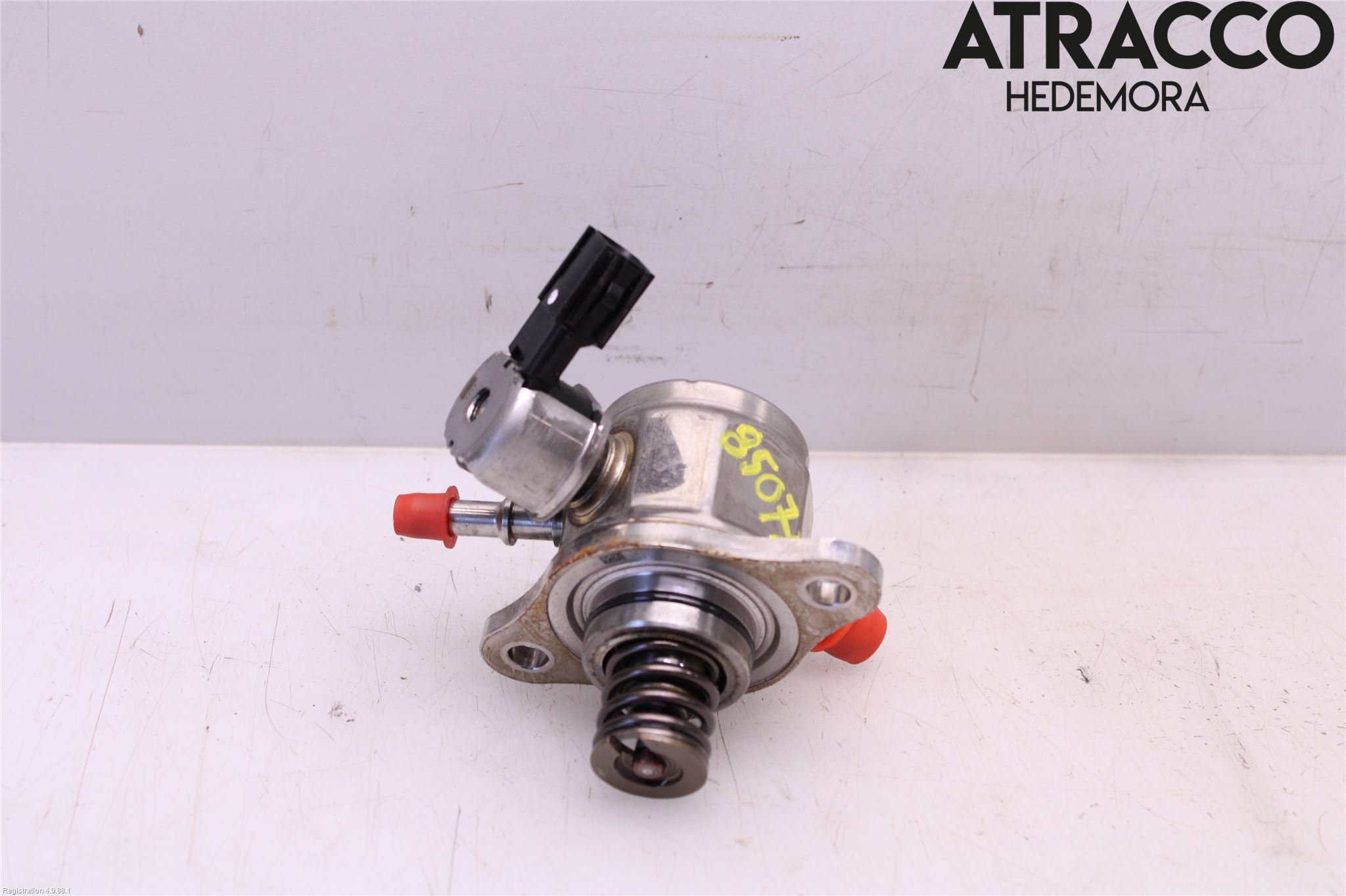 Toyota YARIS XP21 20- Drivstoffpumpe Mekanisk