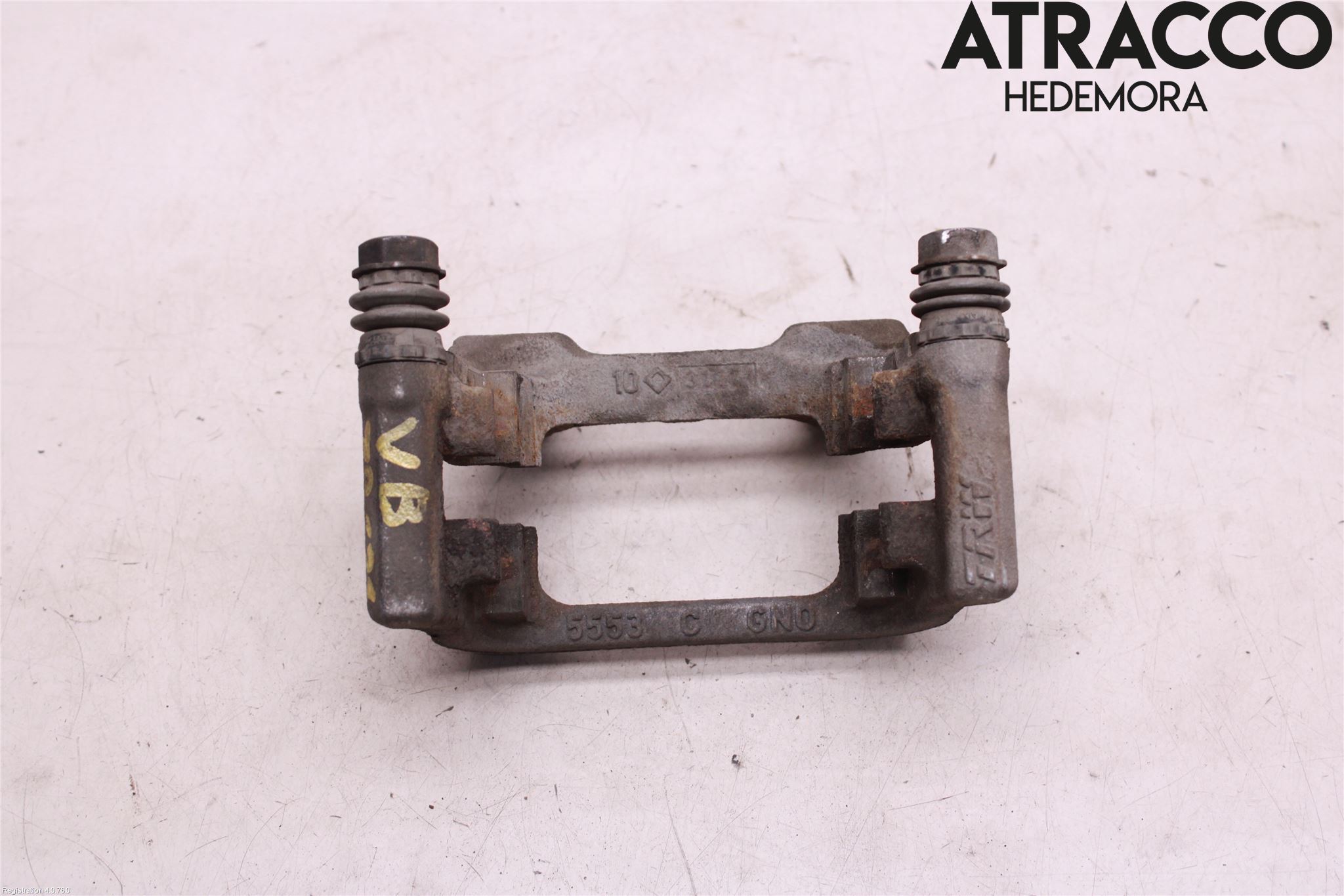 Audi Q3 8U 12-18 Bremsecaliper Feste Holder