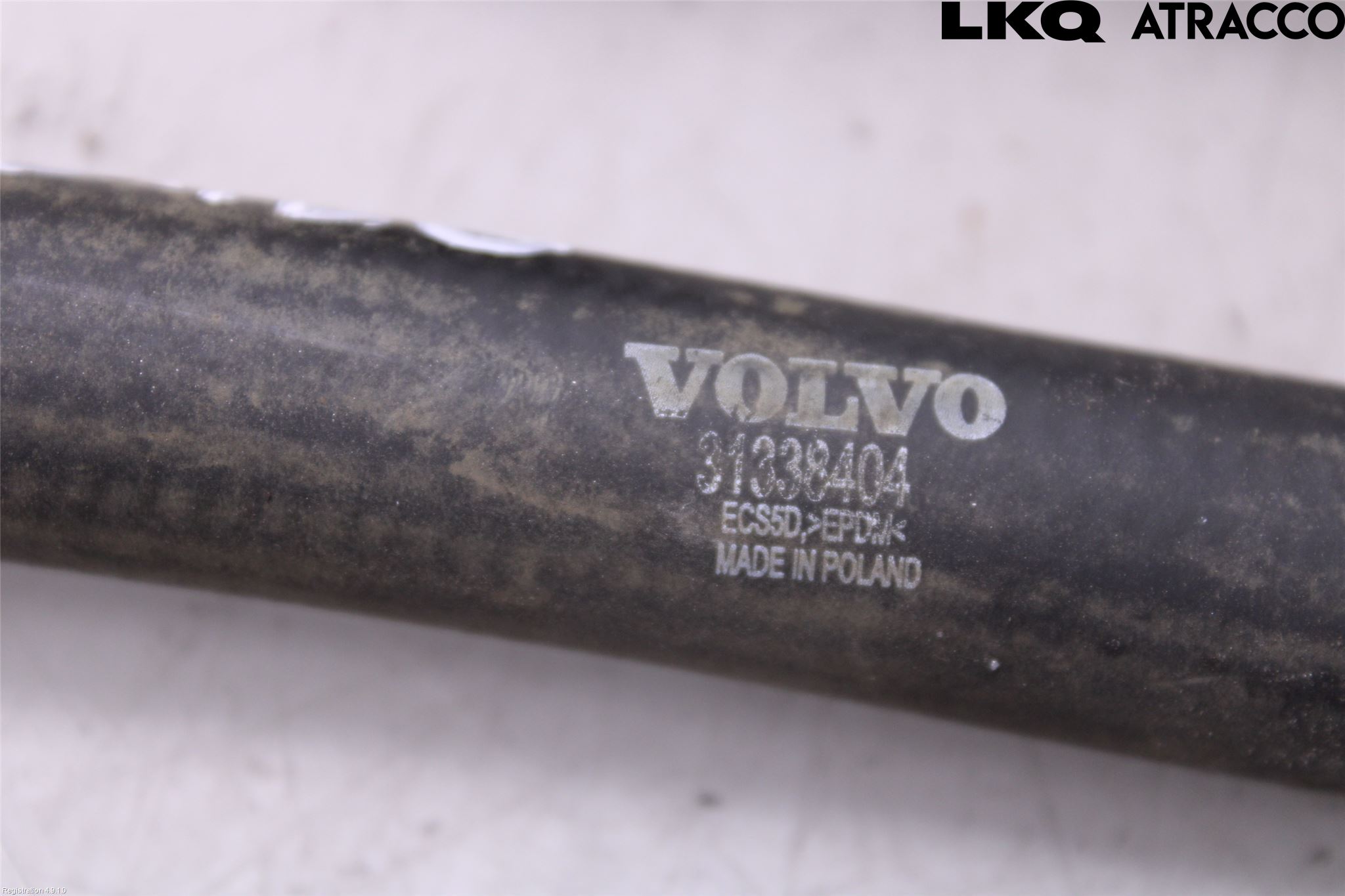 Volvo XC60 18- Radiator Slange